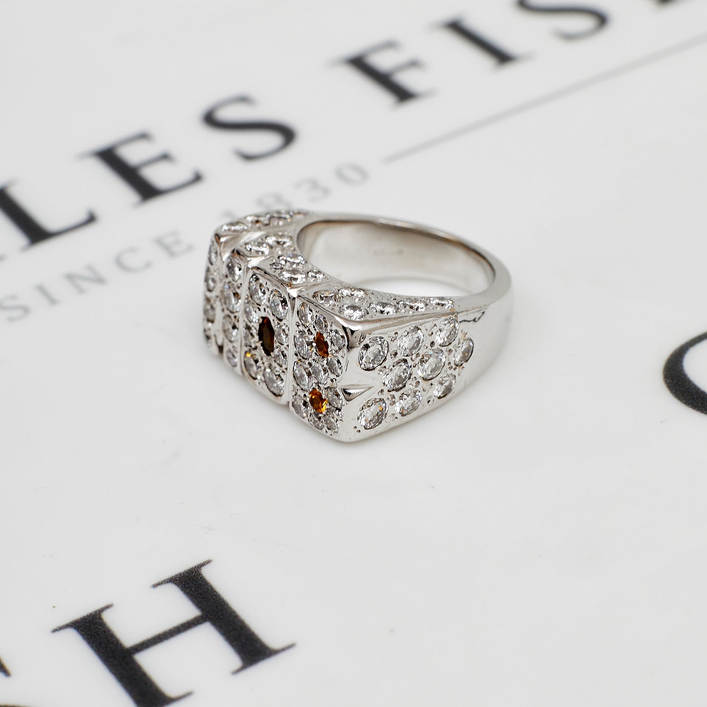 Pre-Owned 14ct White Gold & Diamond MOB Ring Size O