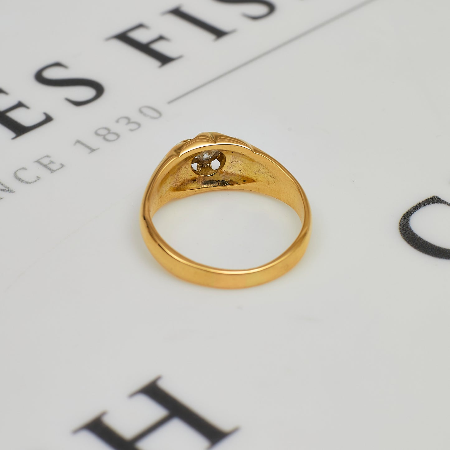 Pre-Owned 18ct Gold & Diamond Mens Gypsy Ring Size X