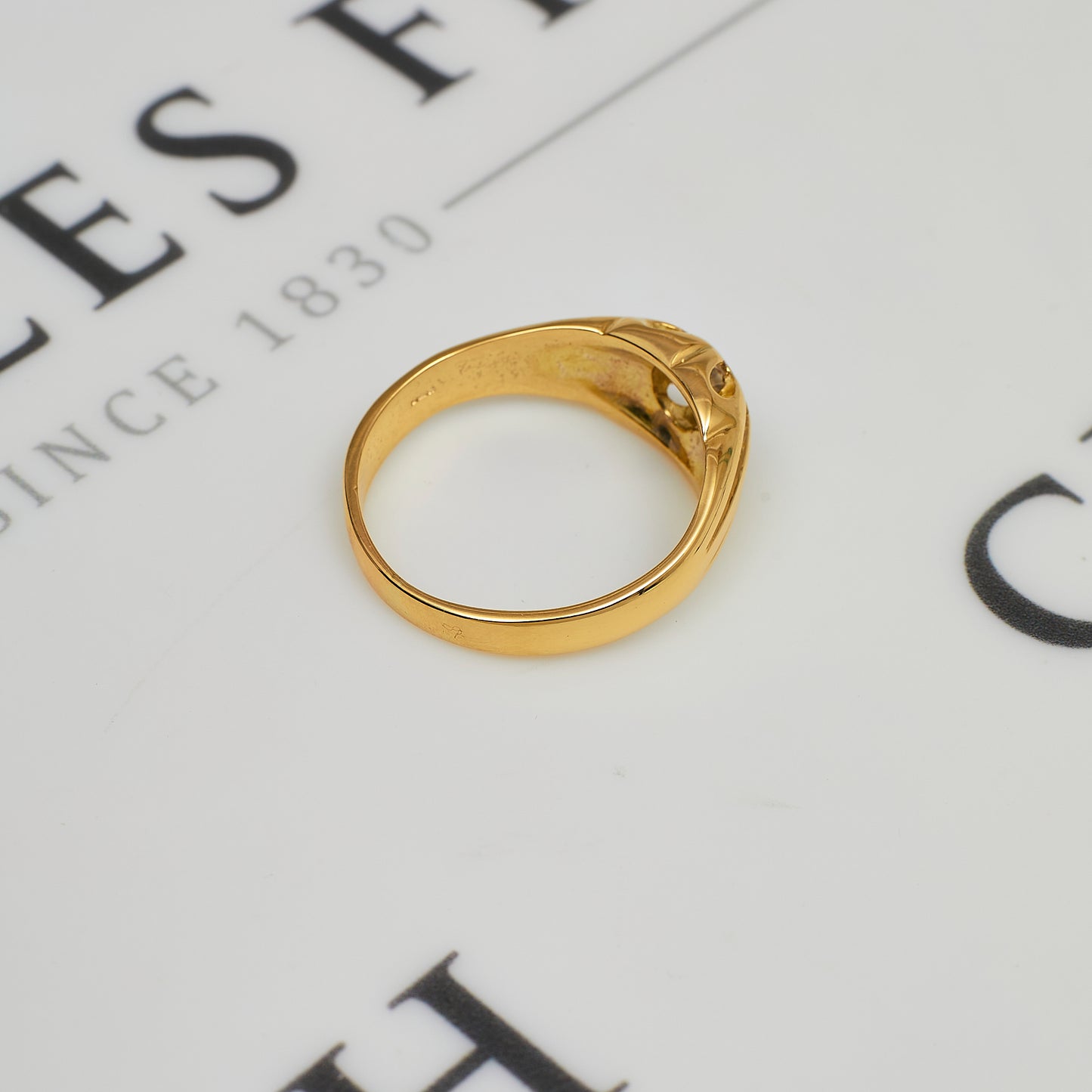 Pre-Owned 18ct Gold & Diamond Mens Gypsy Ring Size X