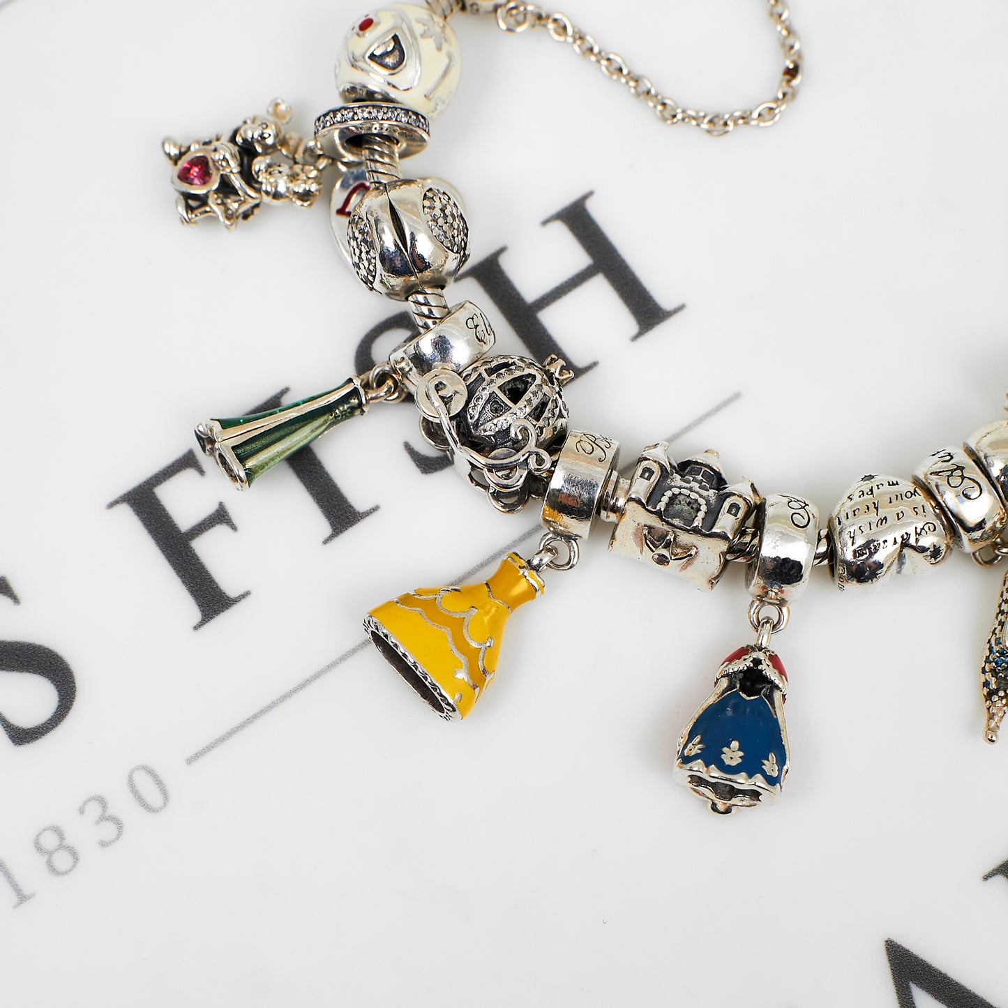 Pre-Owned Silver Pandora Disney Theme Bracelet & 18 Charms