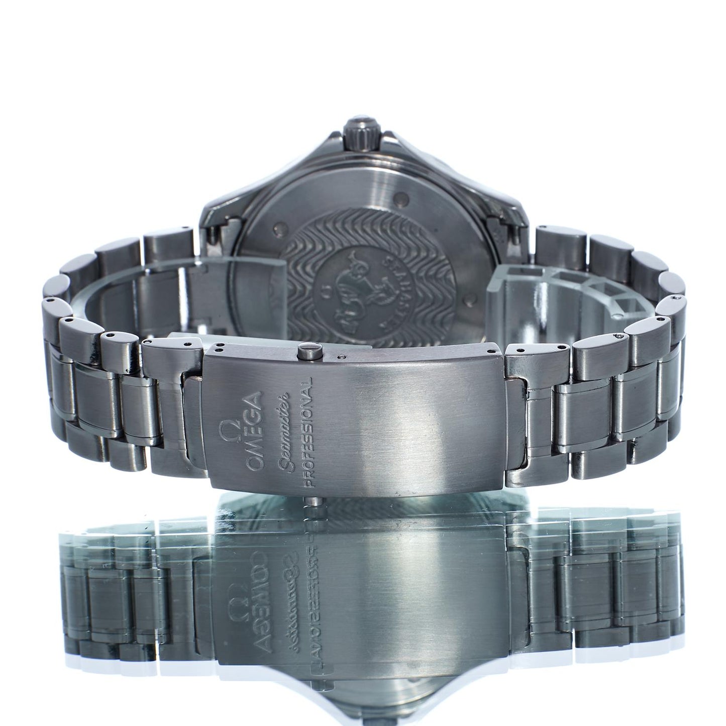 Pre-Owned Omega Seamaster Diver 300M 22545000