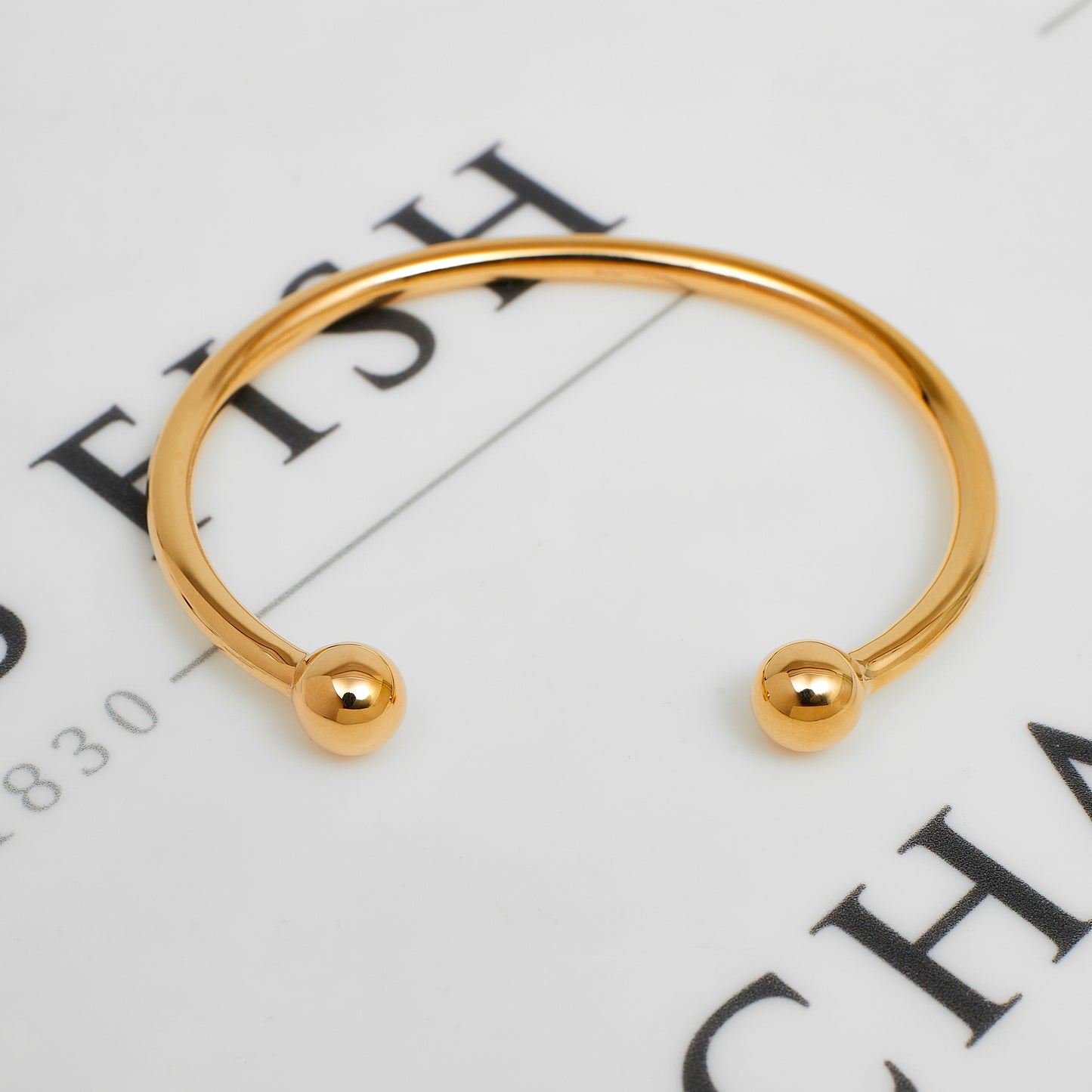 Pre-Owned 9ct Gold Ladies Torque Bangle
