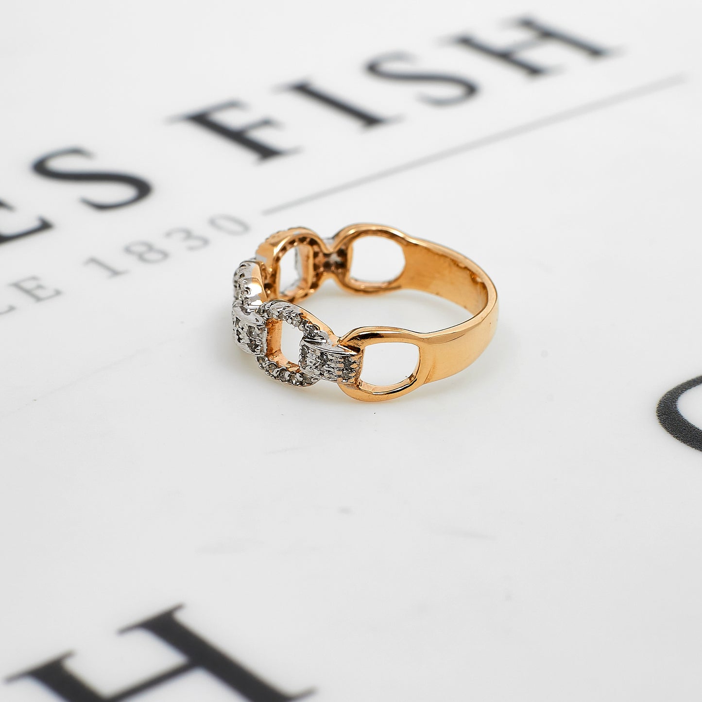 Pre-Owned 9ct Gold Open Circles Diamond Dress Ring Size N