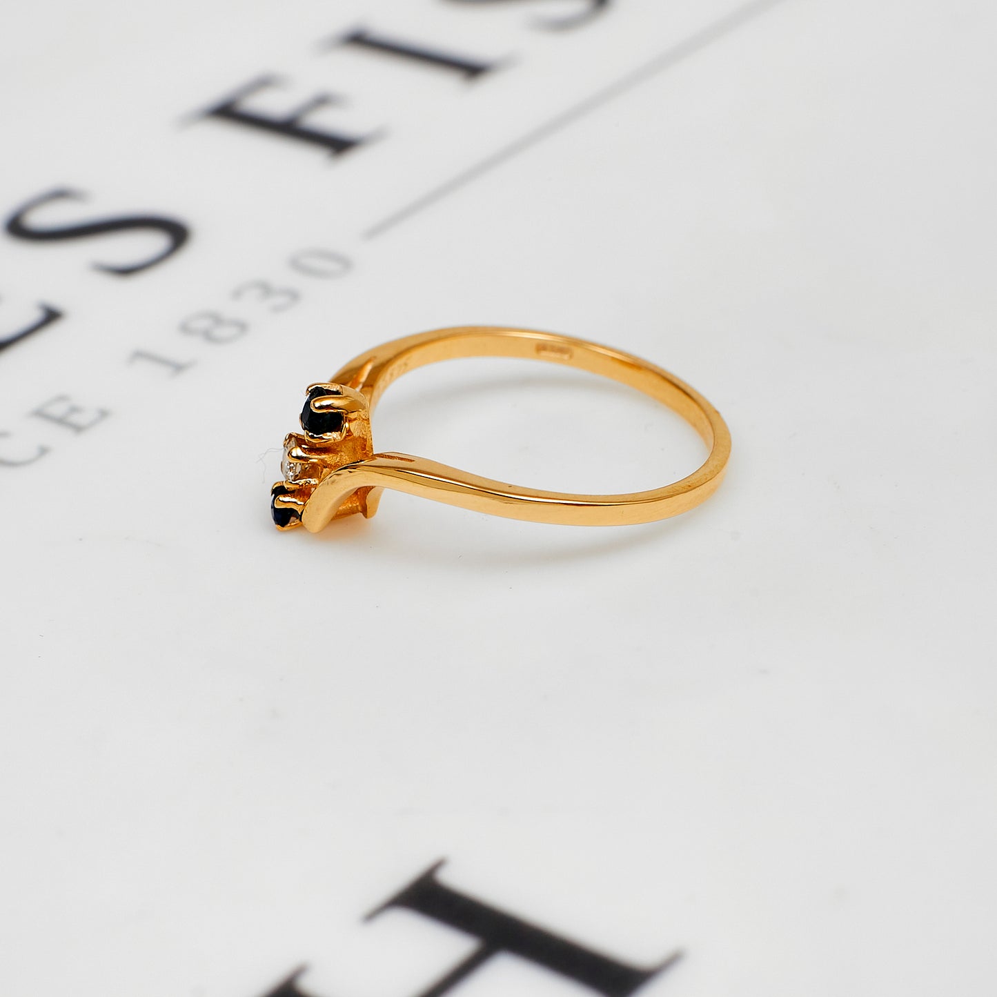 Pre-Owned 9ct Gold Sapphire & Diamond Wishbone Ring Size P