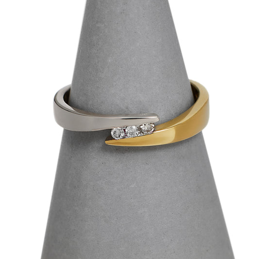 Pre-Owned 9ct Gold 2 Tone 3 Diamond Crossover Ring Size N