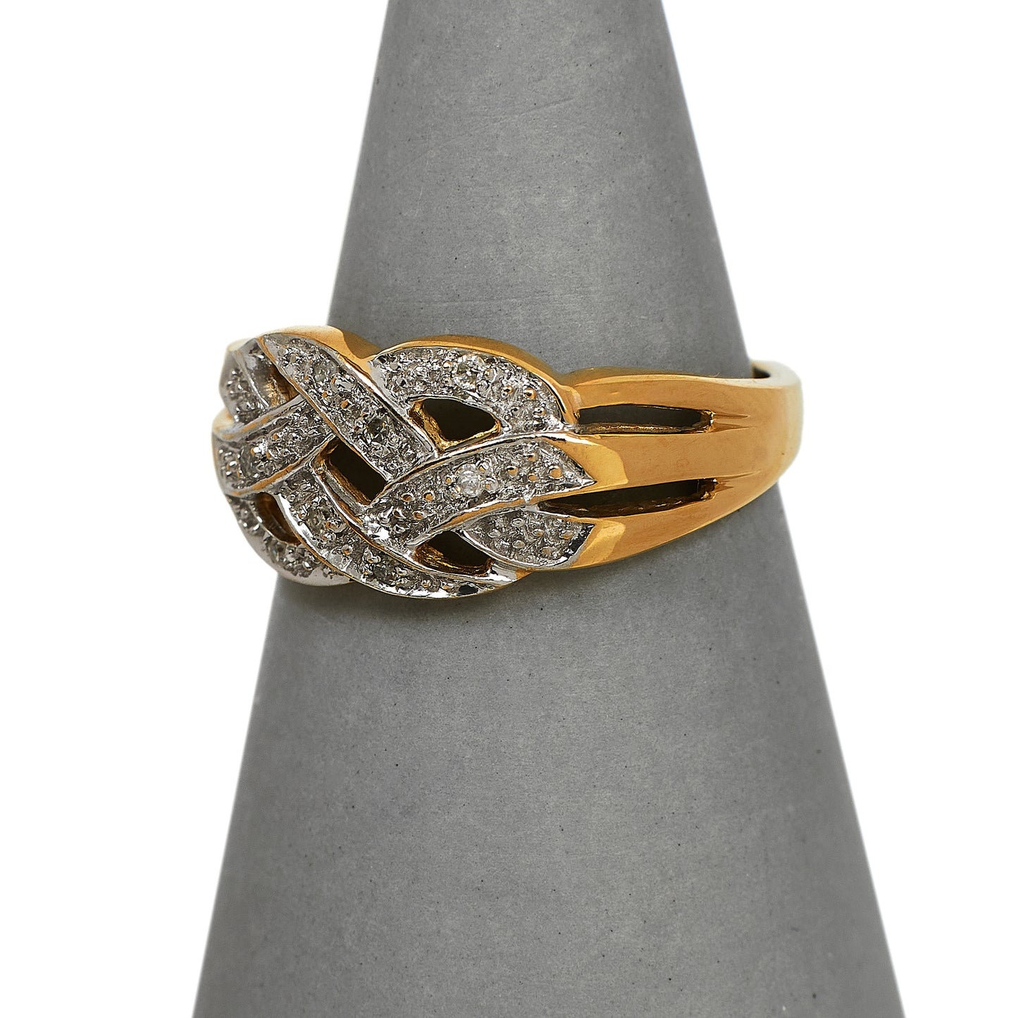 Pre-Owned 9ct Gold & Diamond Celtic Plait Band Ring Size M