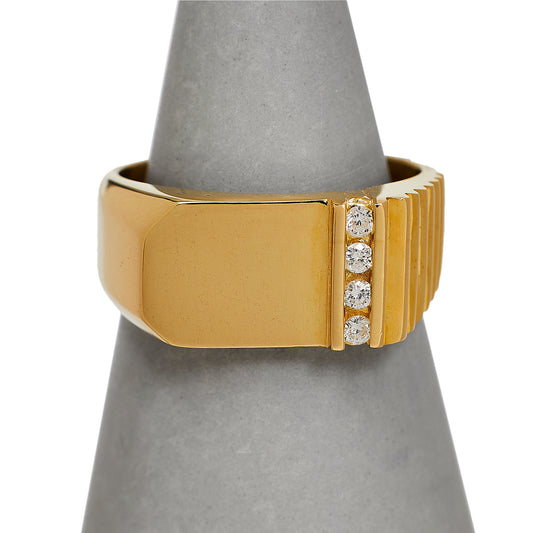 Pre-Owned 14ct Gold 4 Diamond Rectangle Signet Ring Size L.5