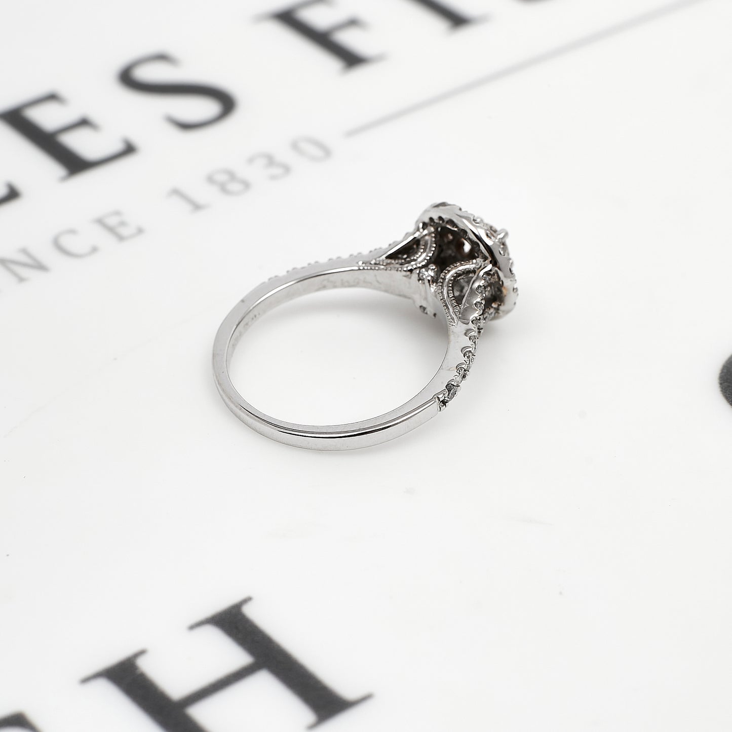 Pre-Owned 14ct White Gold Diamond Cluster Ring Size N