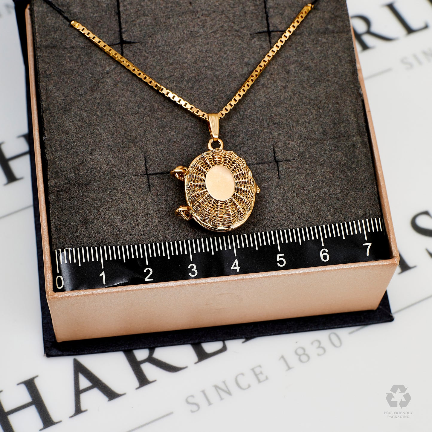 Pre-Owned 14ct Gold Wicker Basket Locket & Chain