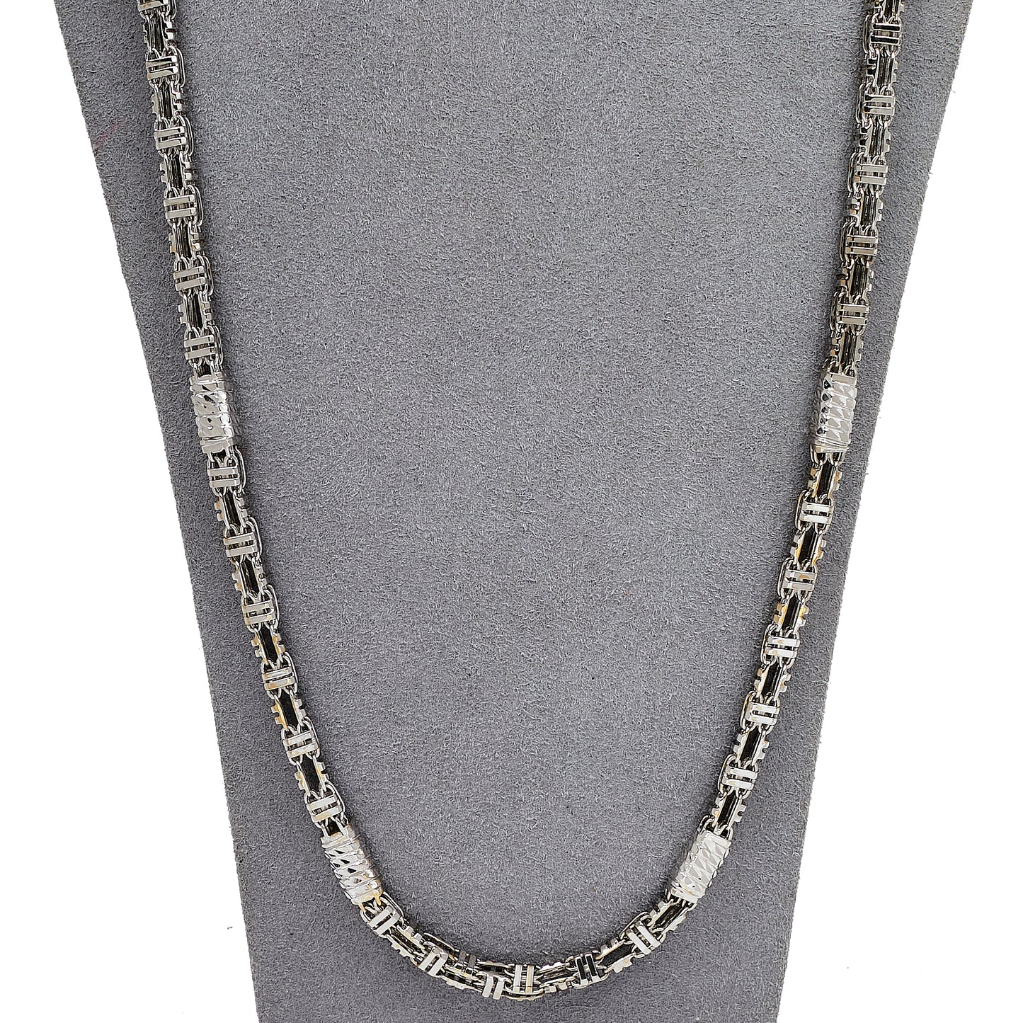 Pre-Owned 9ct White Gold Hollow Rectangle Chain Necklace