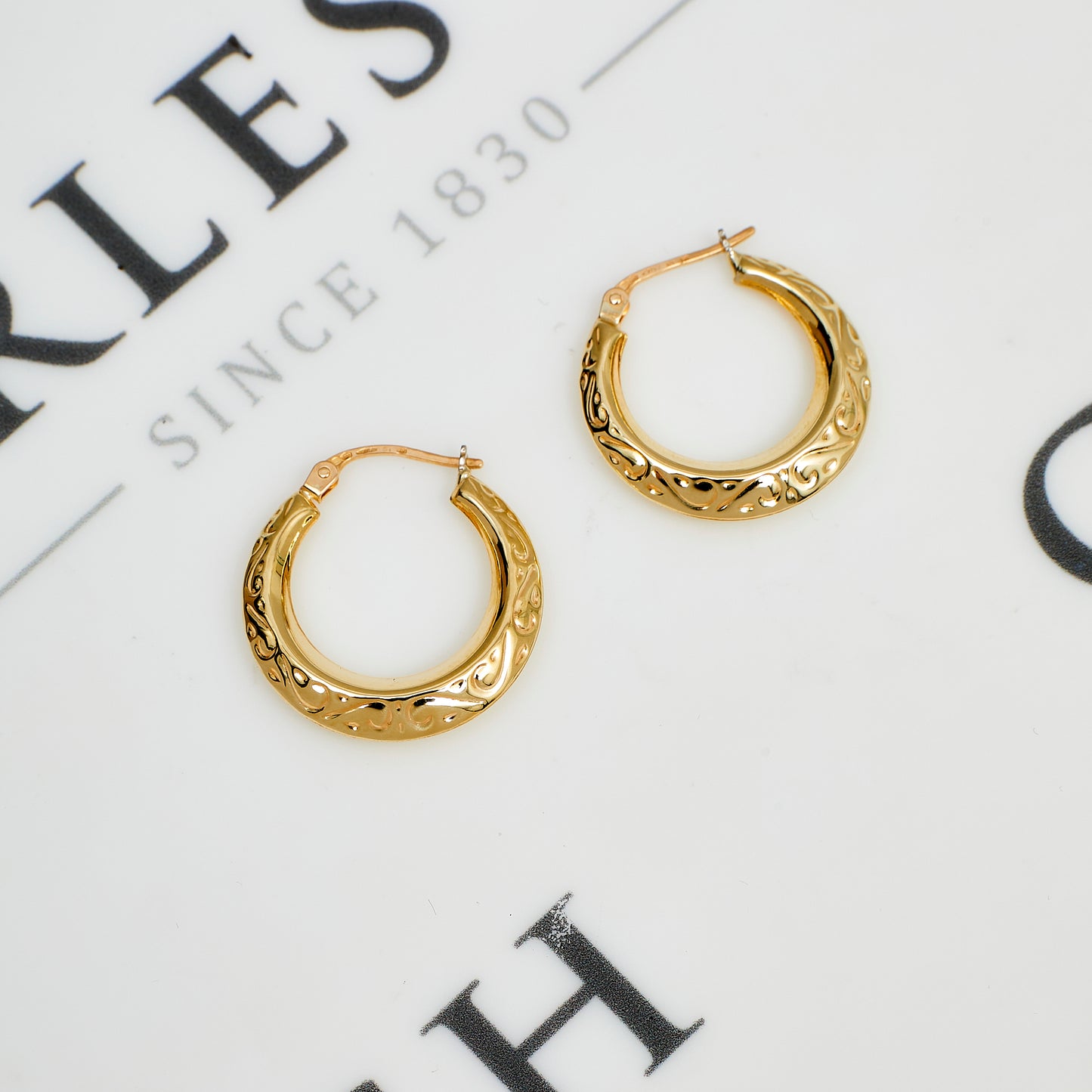 Pre-Owned 9ct Gold Swirl Pattern Creole Hoop Earrings