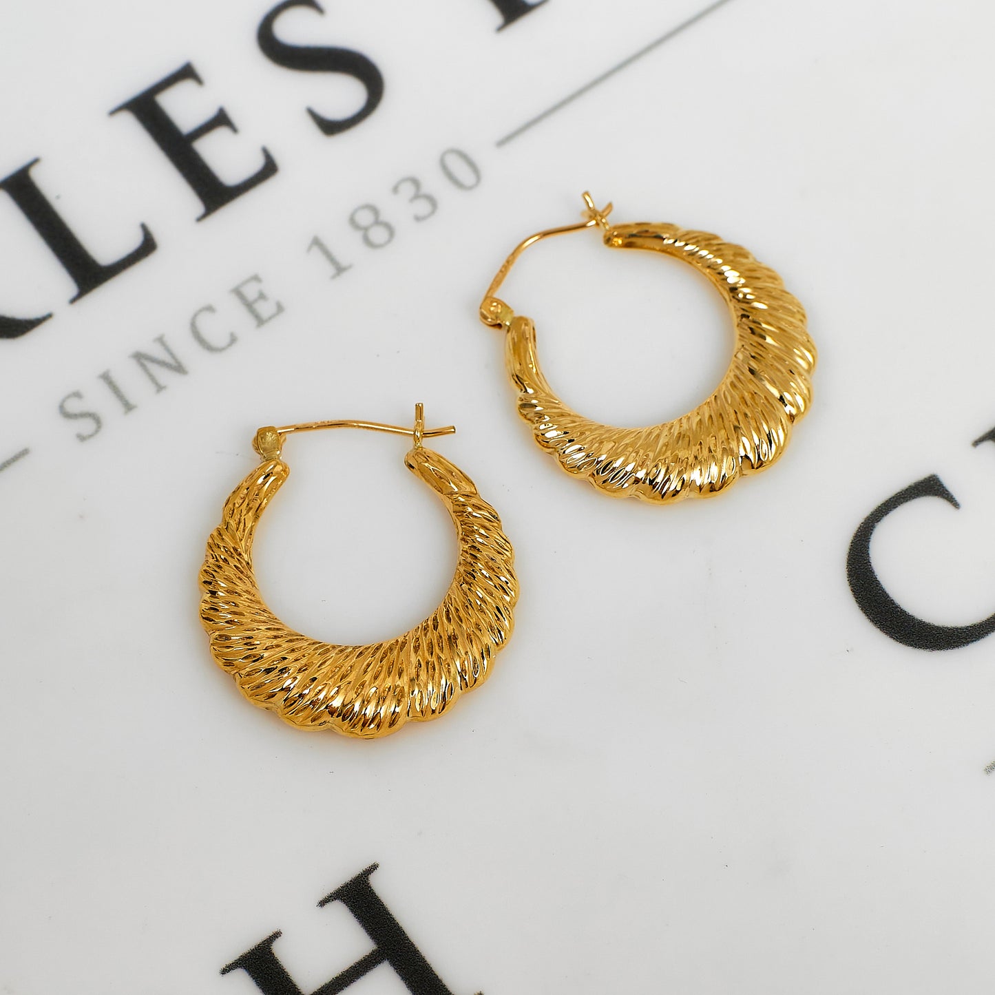 Pre-Owned 9ct Gold Scalloped Edge Creole Hoop Earrings