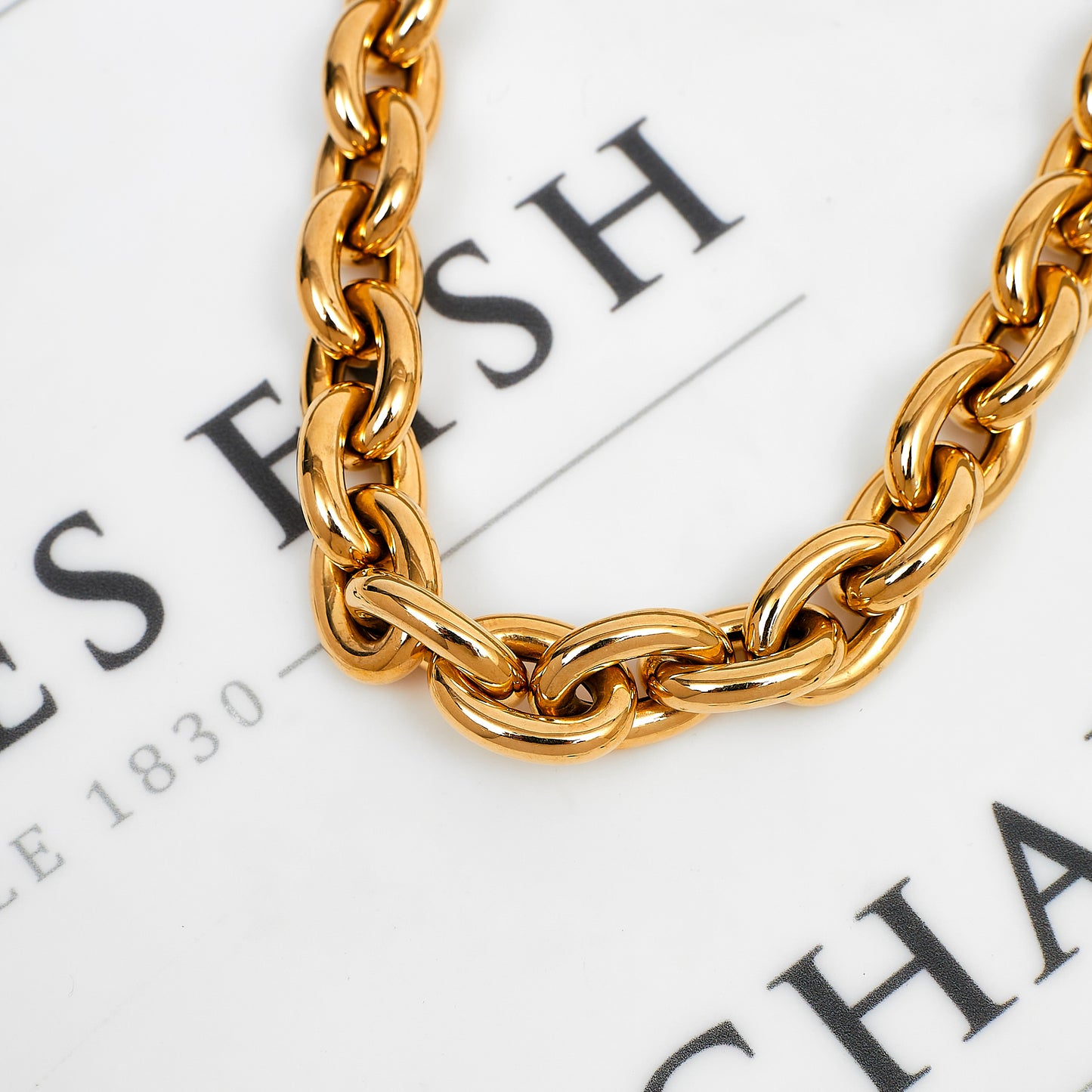 Pre-Owned 18ct Gold 13mm Oval Belcher Link Necklace 19 Inch