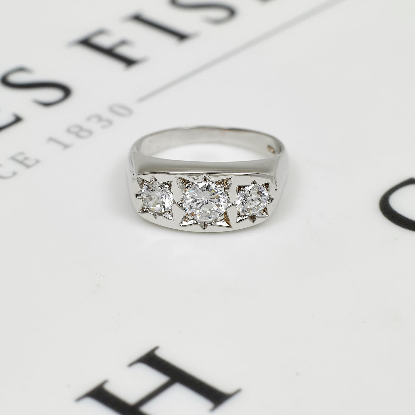 Pre-Owned 9ct White Gold 3 CZ Gypsy Ring Size W.5