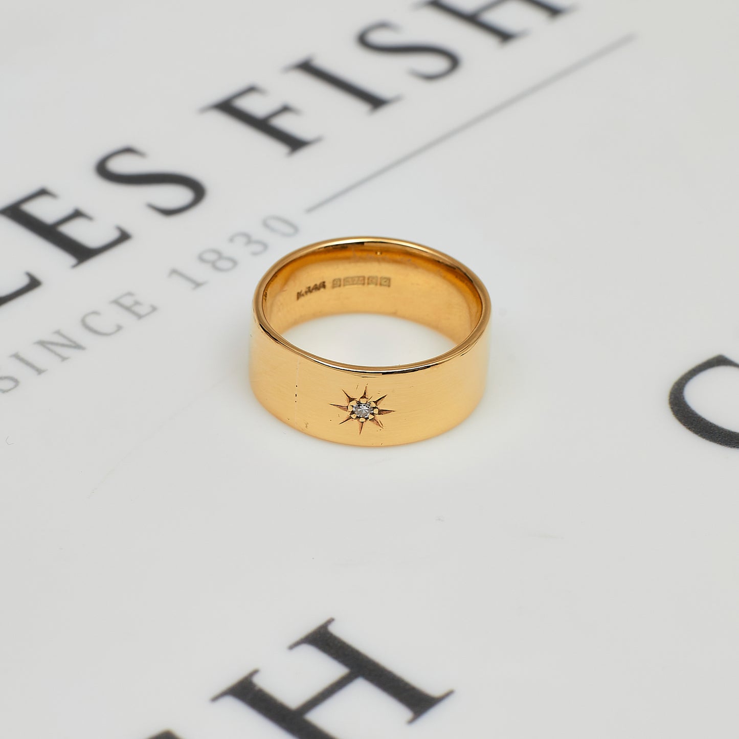 Pre-Owned 9ct Gold Single Diamond Band Ring Size T