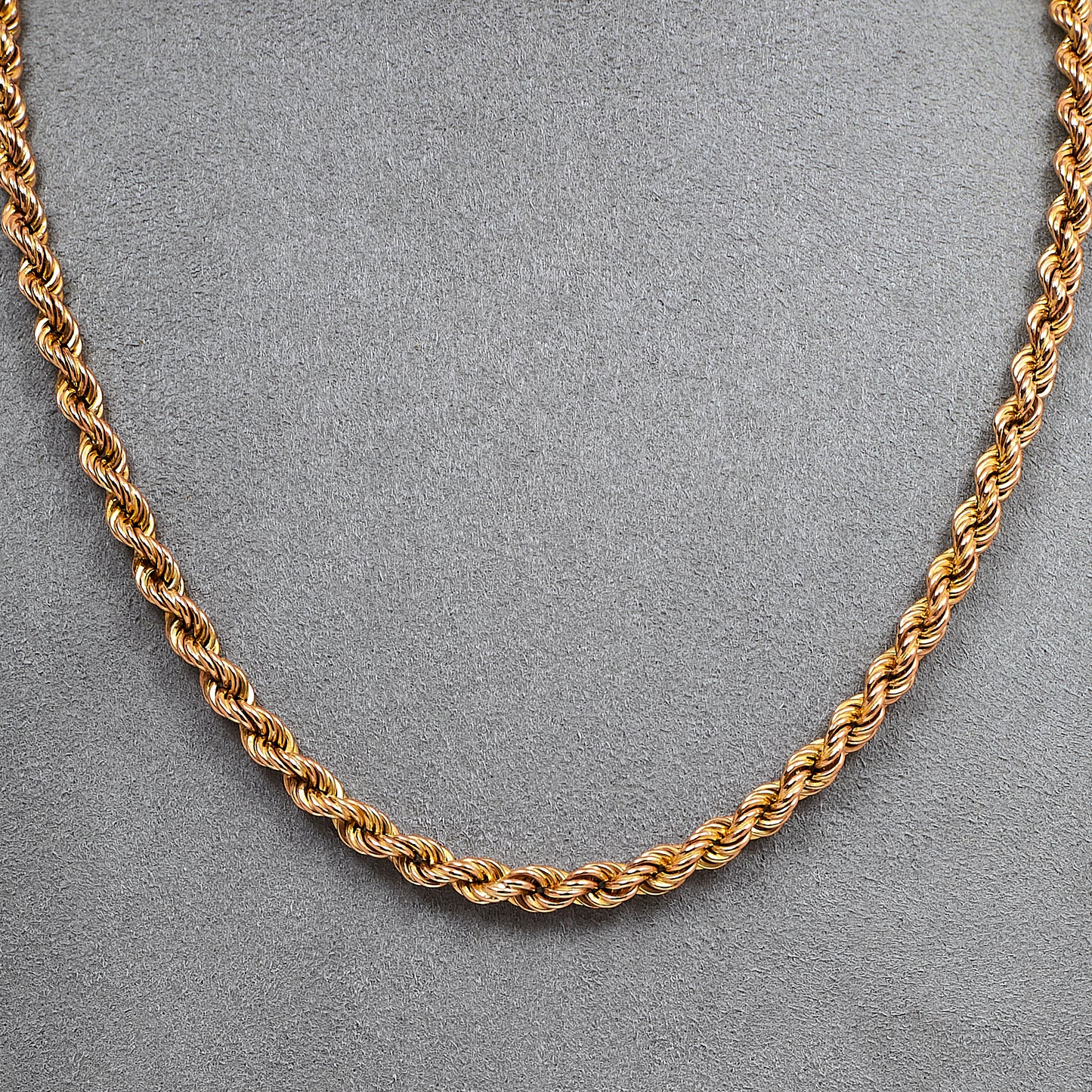 Pre-Owned 9ct Gold Rope Chain Necklace 18 Inch