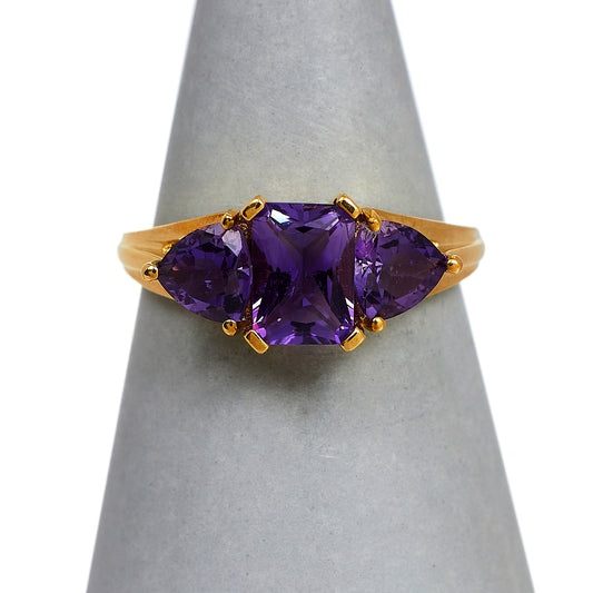 Pre-Owned 9ct Gold 3 Amethyst Ring Size L