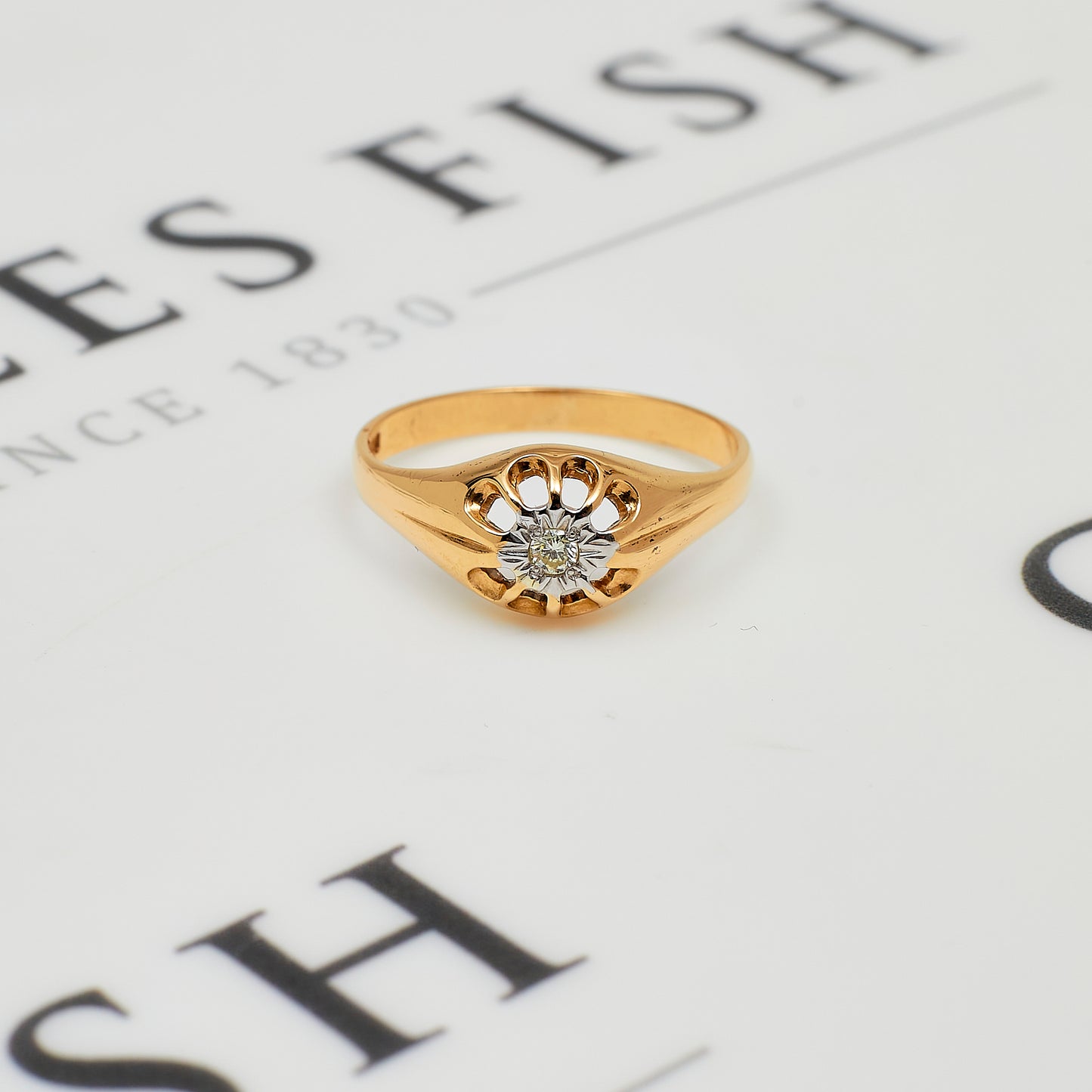 Pre-Owned 9ct Gold Illusion Set Diamond Gypsy Ring Size W