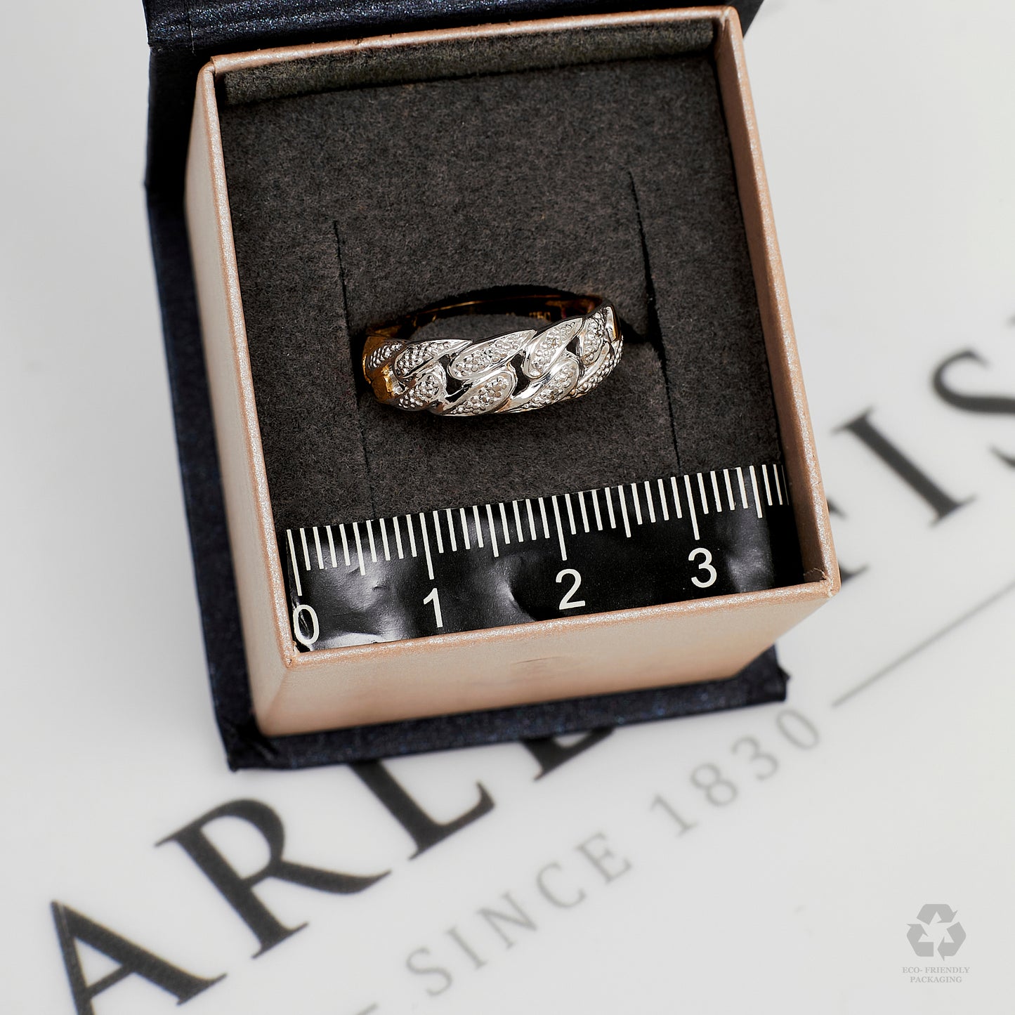 Pre-Owned 18ct Gold 2 Tone Diamond Curb Link Ring Size N