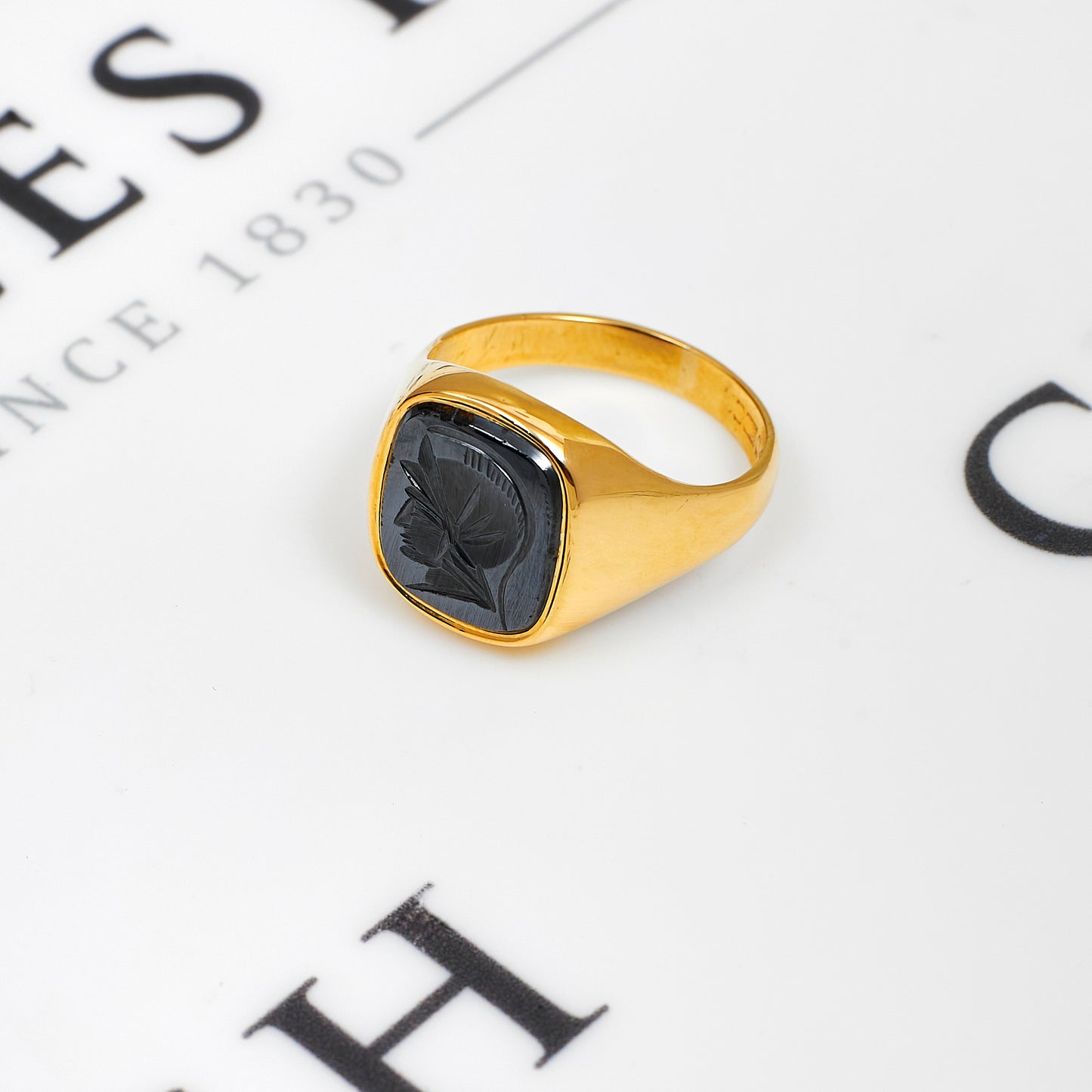 Pre-Owned 9ct Gold Mens Hematite Intaglio Ring Size X