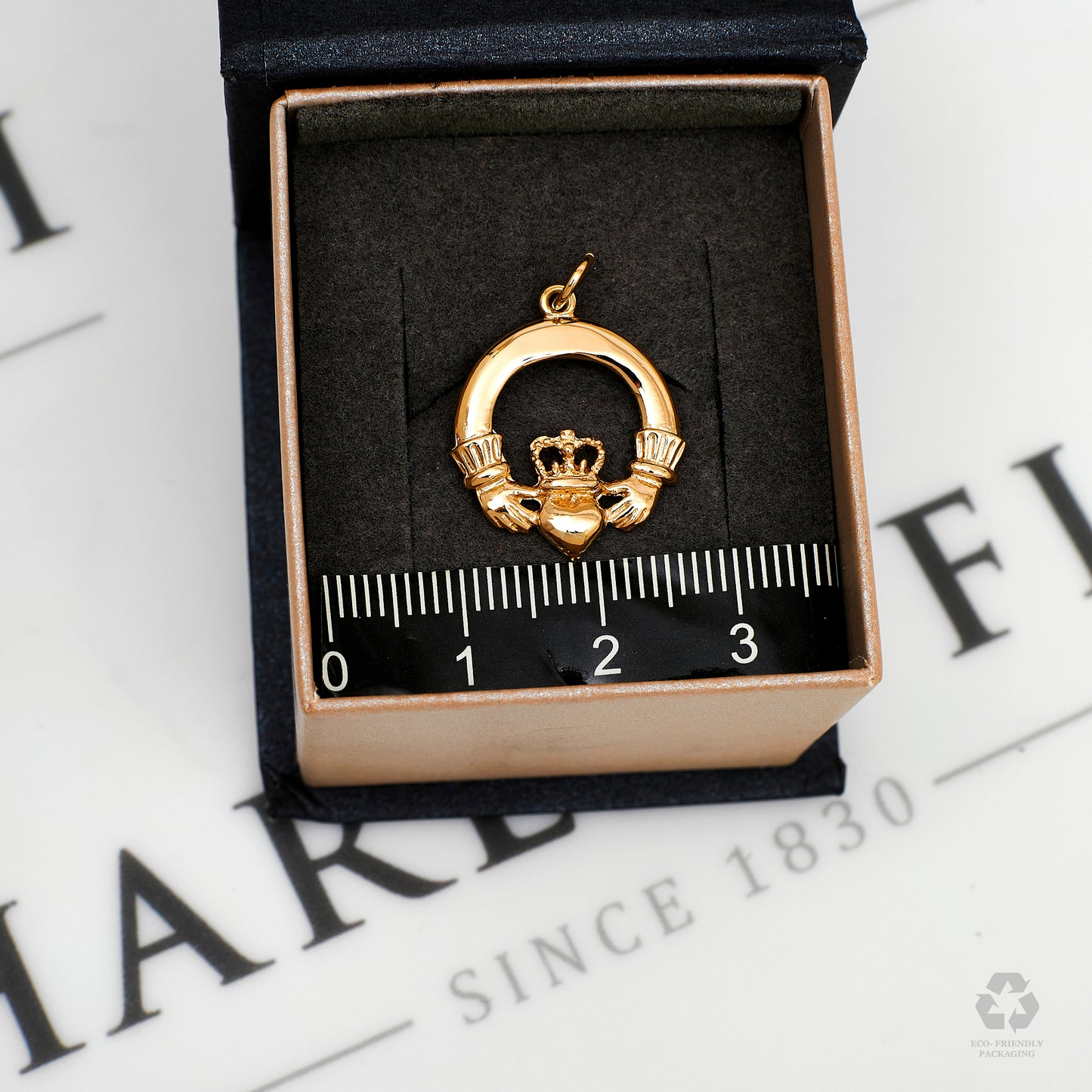 Pre-Owned 9ct Gold Petite Claddagh Pendant