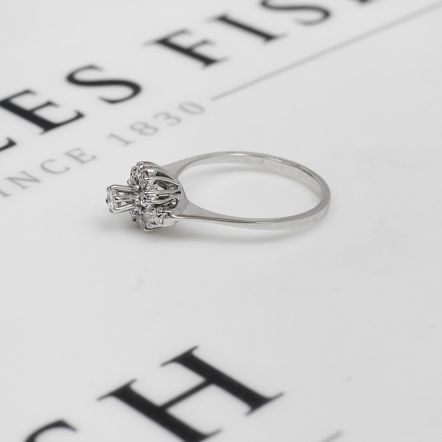 Pre-Owned 18ct White Gold CZ  Cluster Ring Size Q