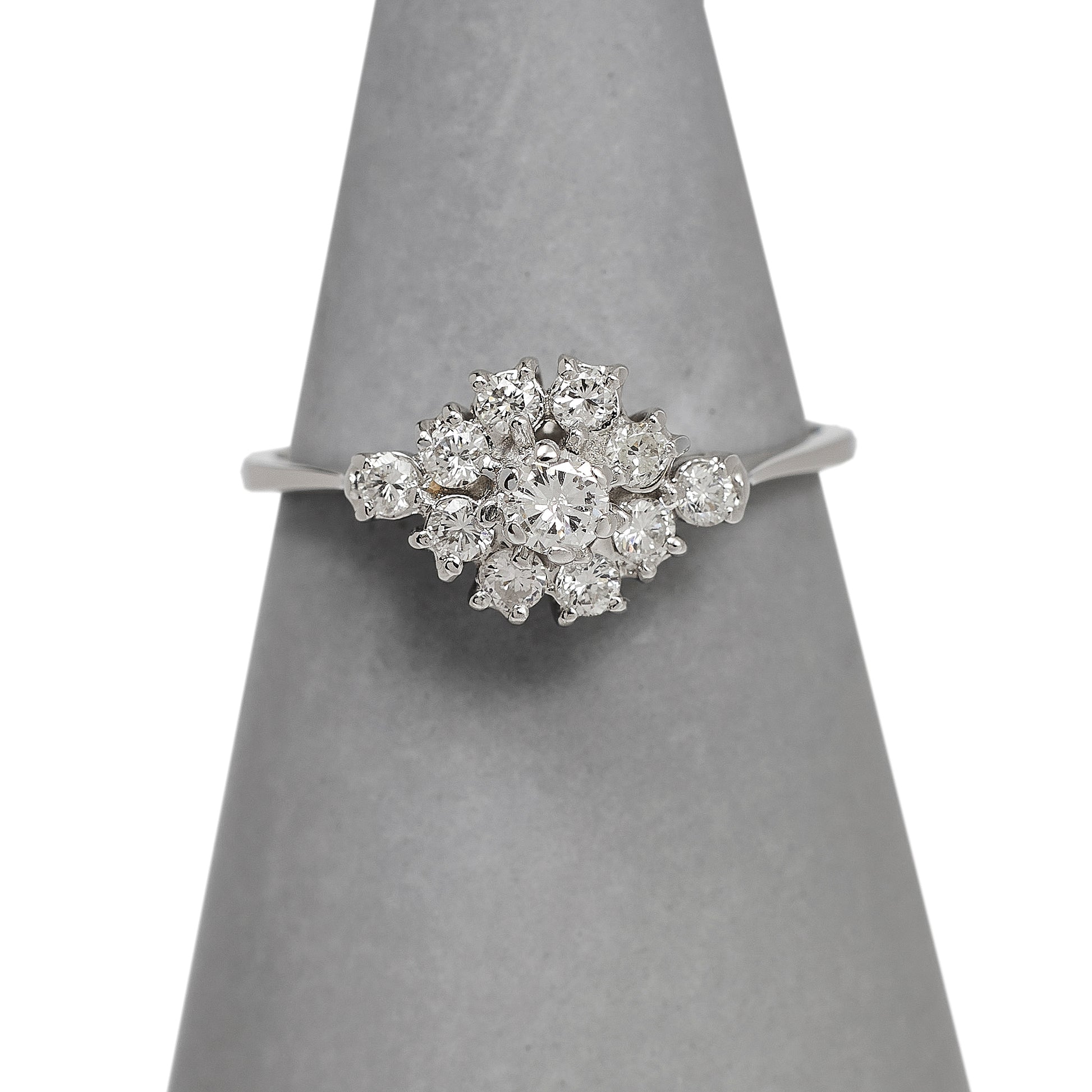 Pre-Owned 18ct White Gold CZ  Cluster Ring Size Q