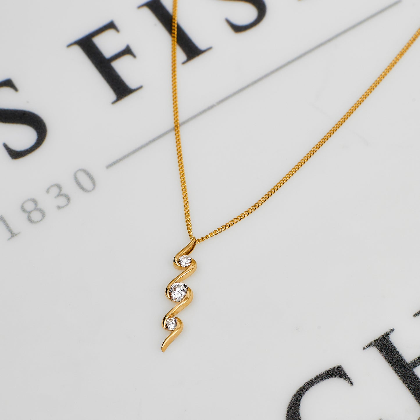 Pre-Owned 9ct Gold & CZ Twist Design Pendant Necklace