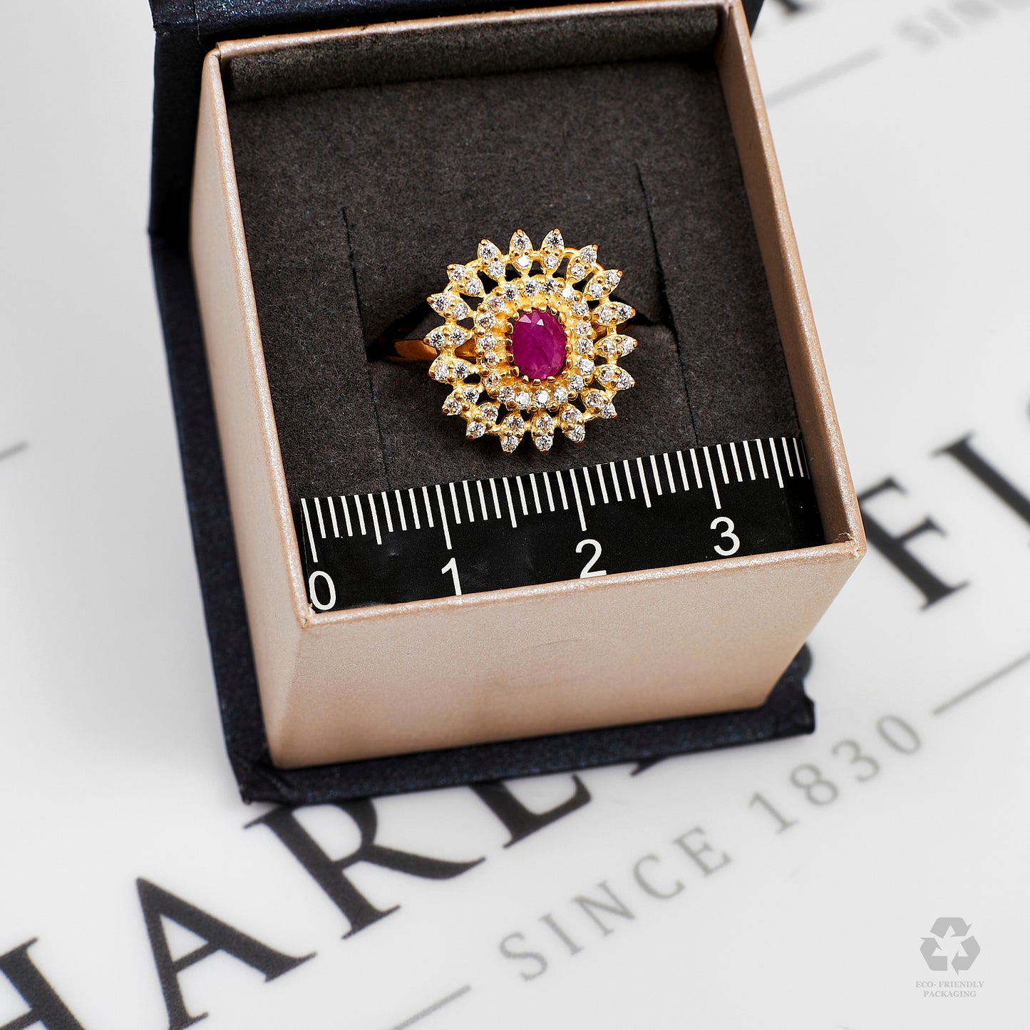 Pre-Owned 22ct Gold Red & White Synthetic Stone Ring