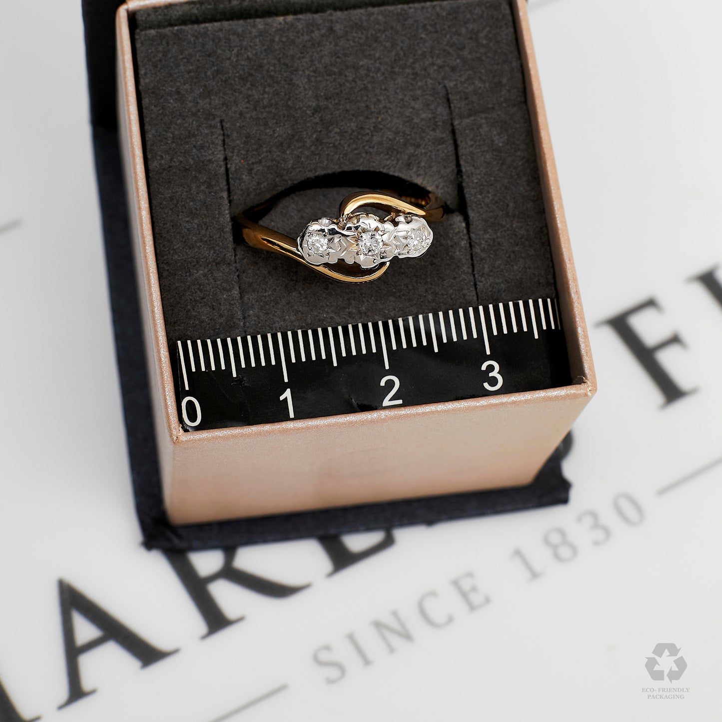 Pre-Owned 14ct Gold 3 Diamond Twist Ring Size P.5