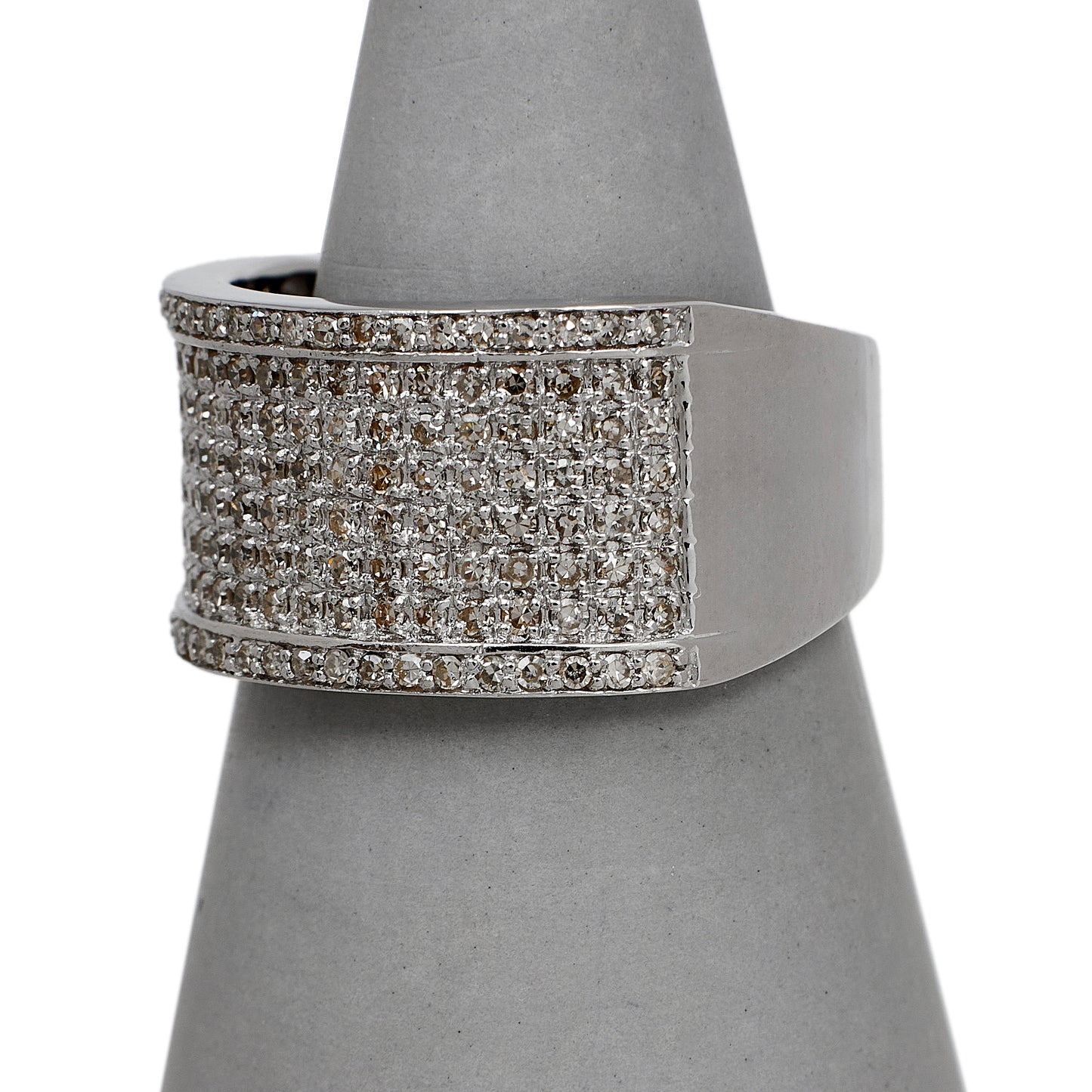 Pre-Owned 18ct White Gold 8 Row Diamond Ring Size Q