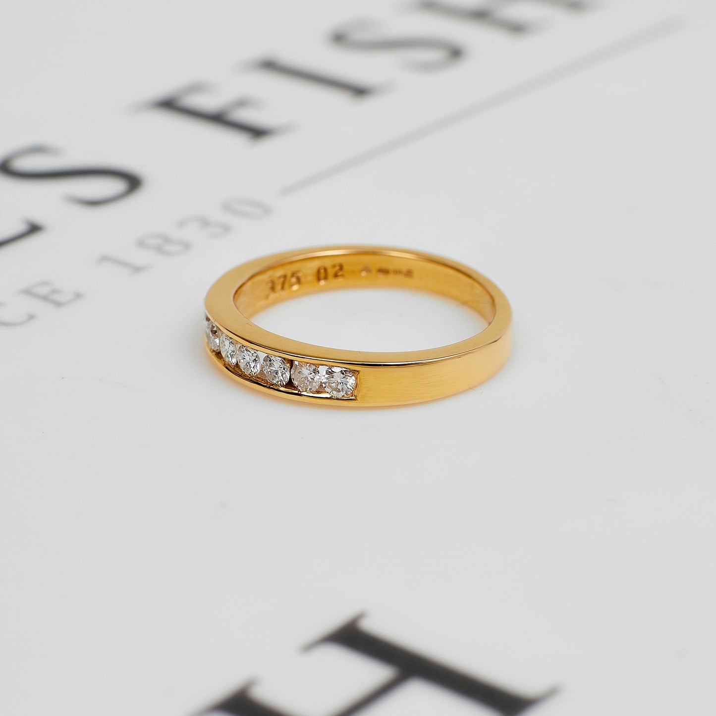 Pre-Owned 9ct Gold 8 Diamond Band Ring Size N