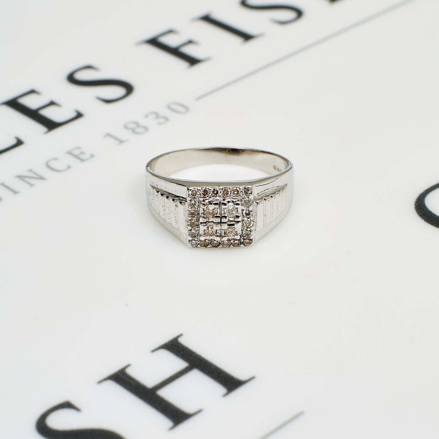 Pre-Owned 18ct White Gold & Multi Diamond Mens Signet Ring