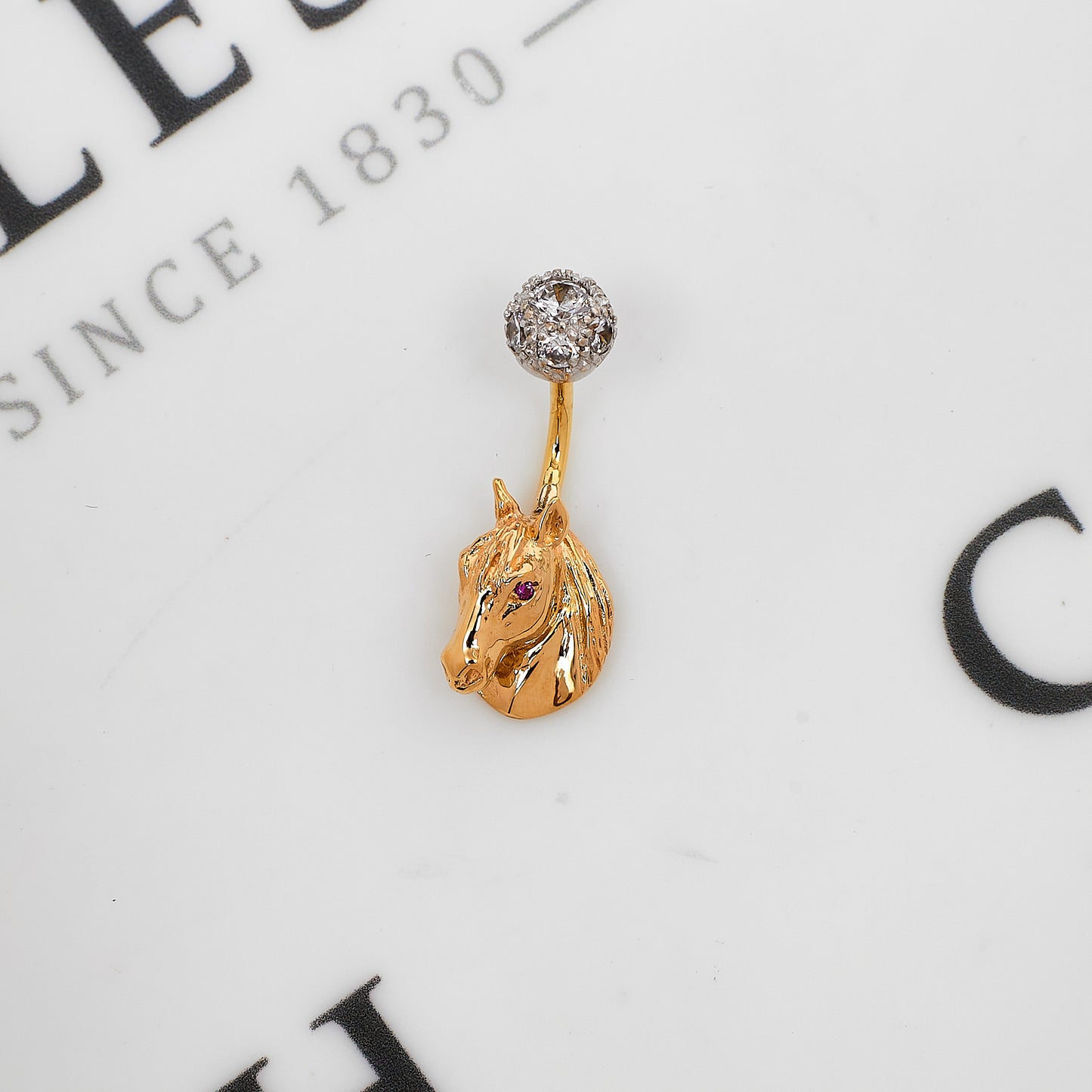 Pre-Owned 9ct Gold CZ Set Horse Head Belly Bar