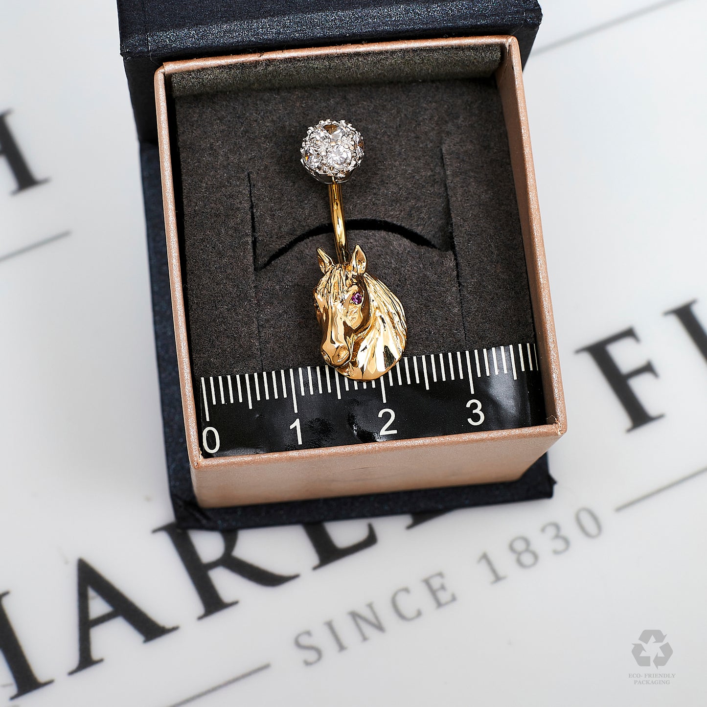 Pre-Owned 9ct Gold CZ Set Horse Head Belly Bar