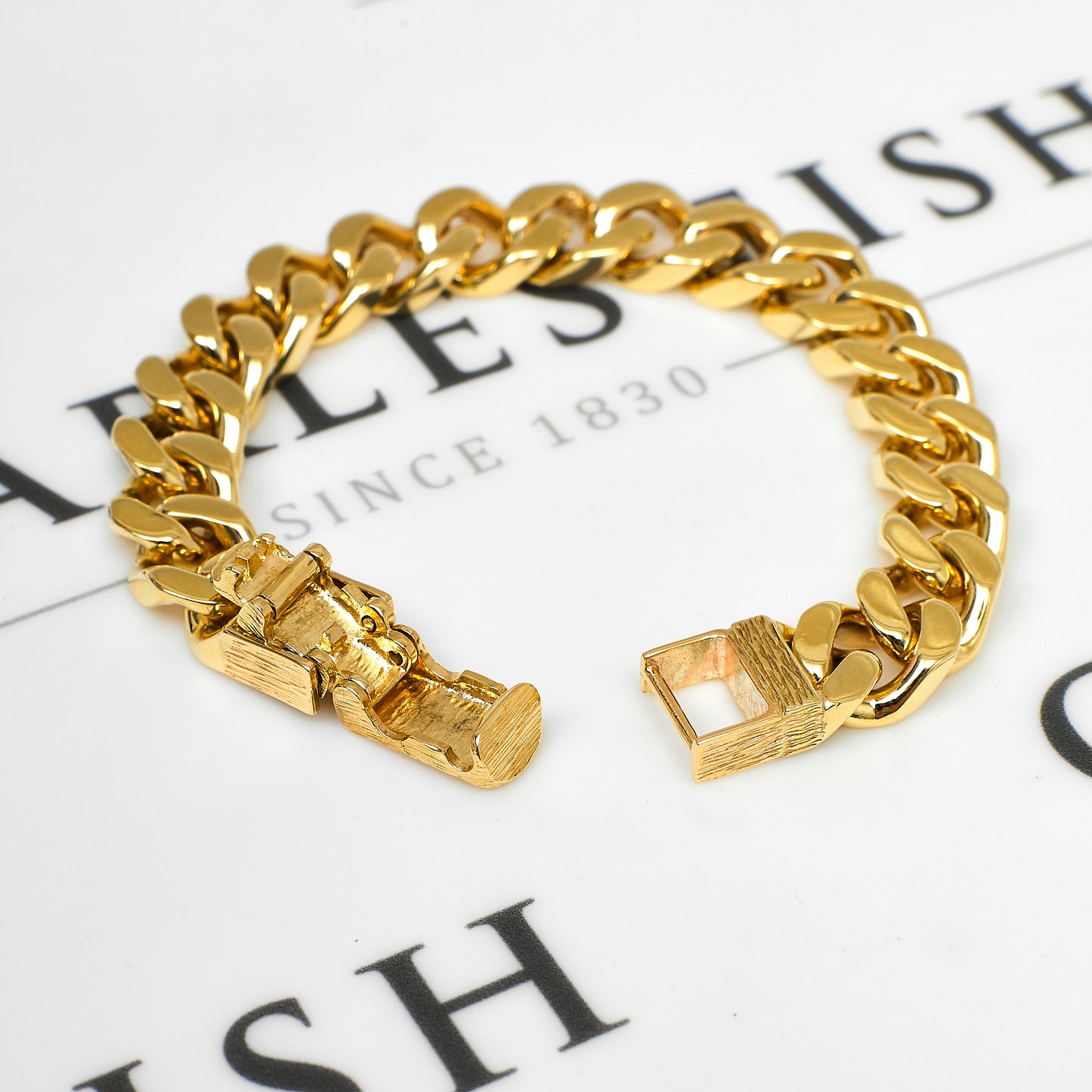 Pre-Owned 9ct Gold Curb Bracelet 7 Inch