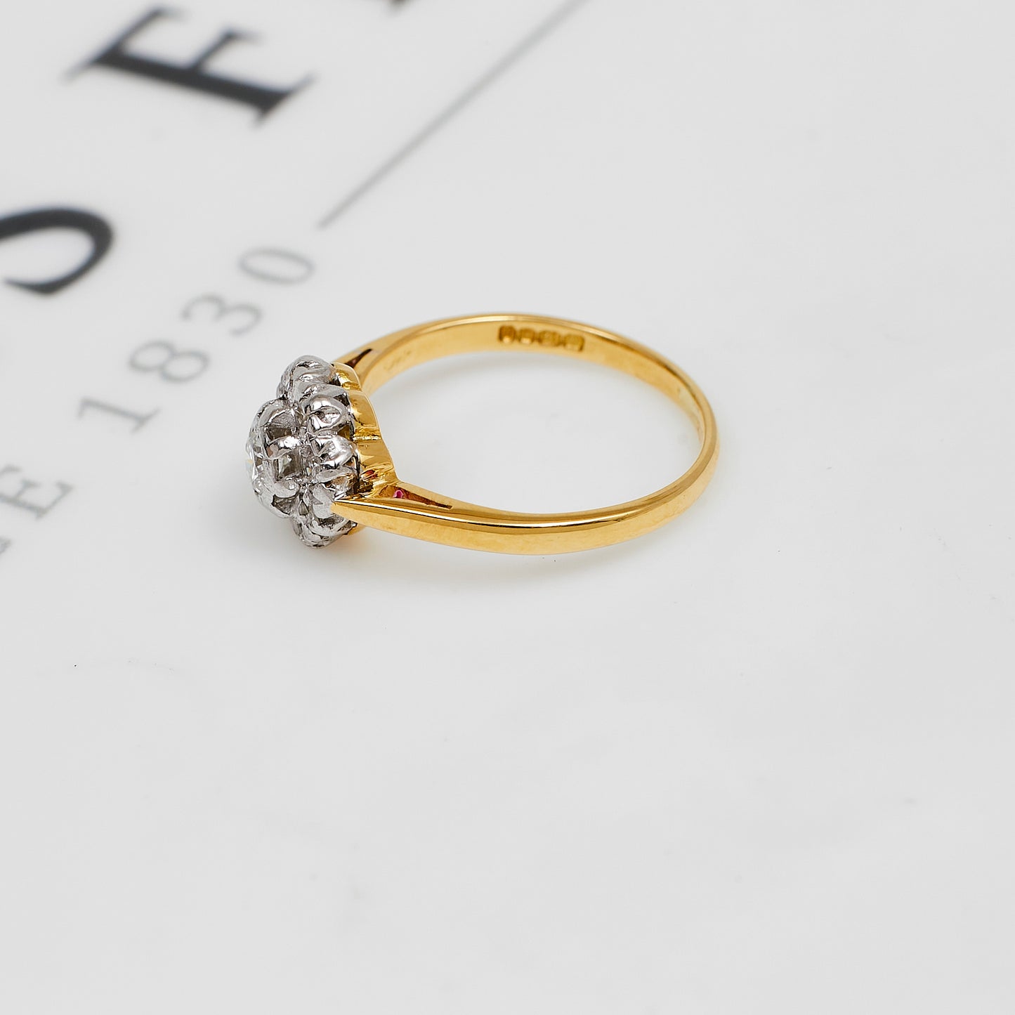 Pre-Owned 18ct Gold Diamond Cluster Ring Size K