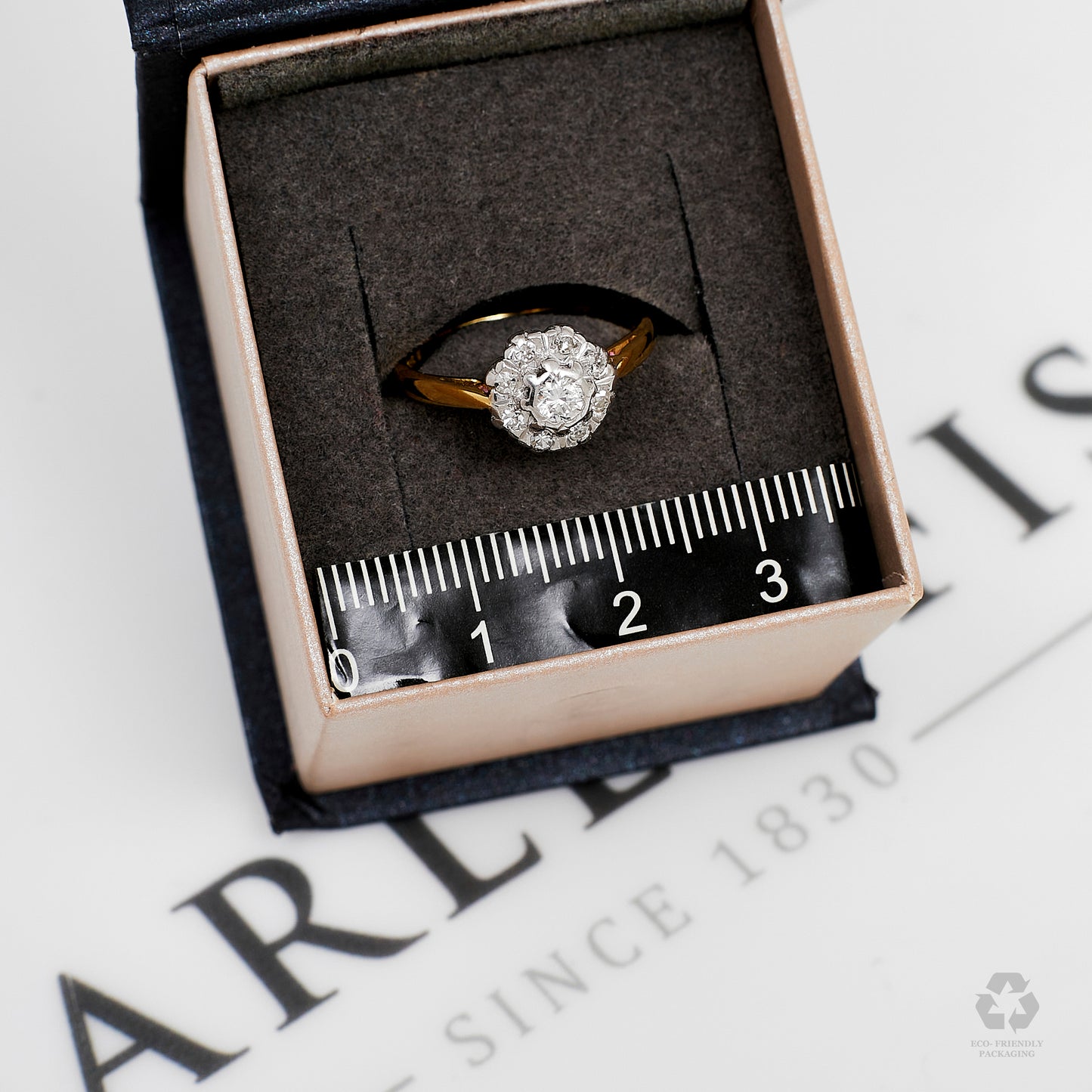 Pre-Owned 18ct Gold Diamond Cluster Ring Size K