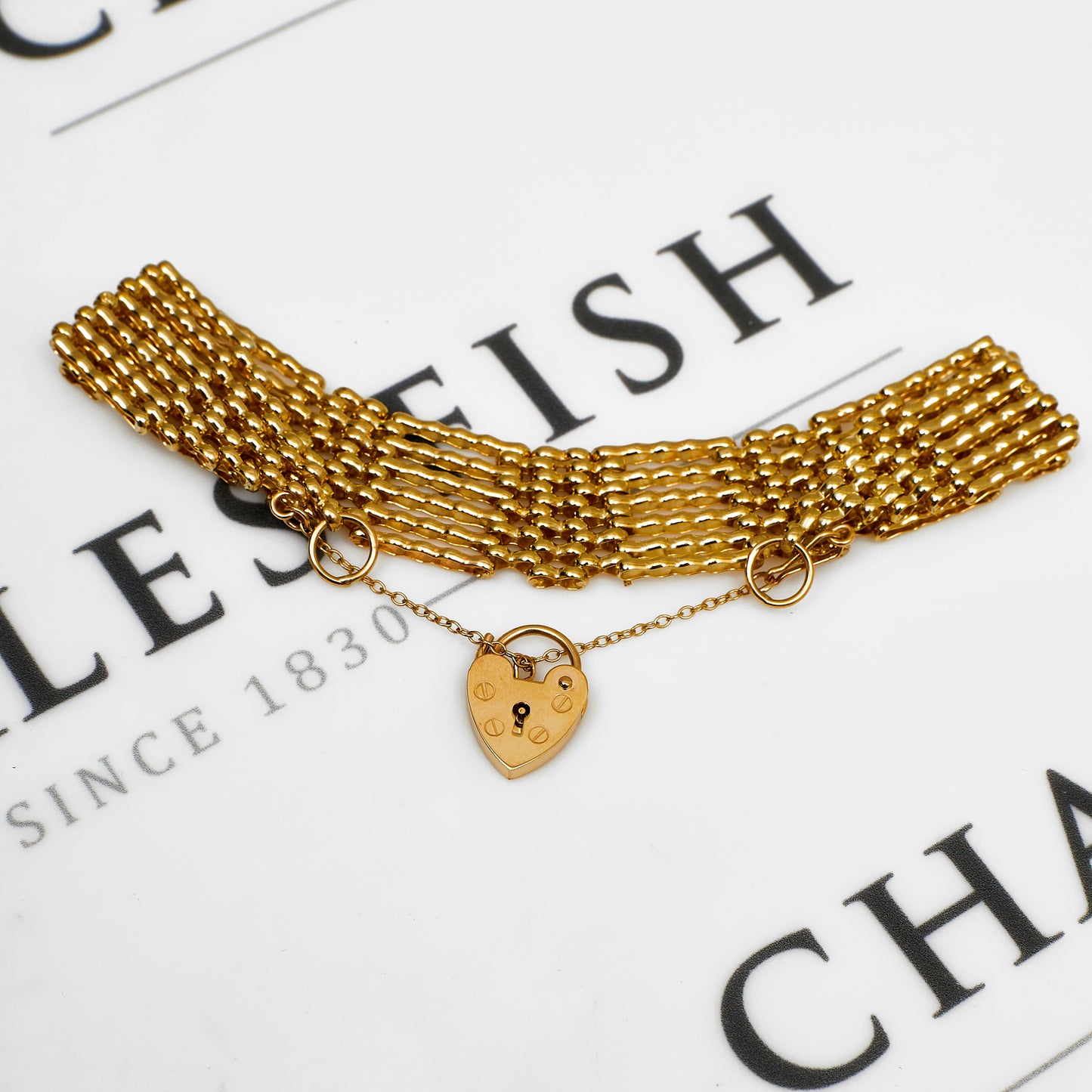 Pre-Owned 9ct Gold 6 Row Gate Bracelet & Heart Padlock