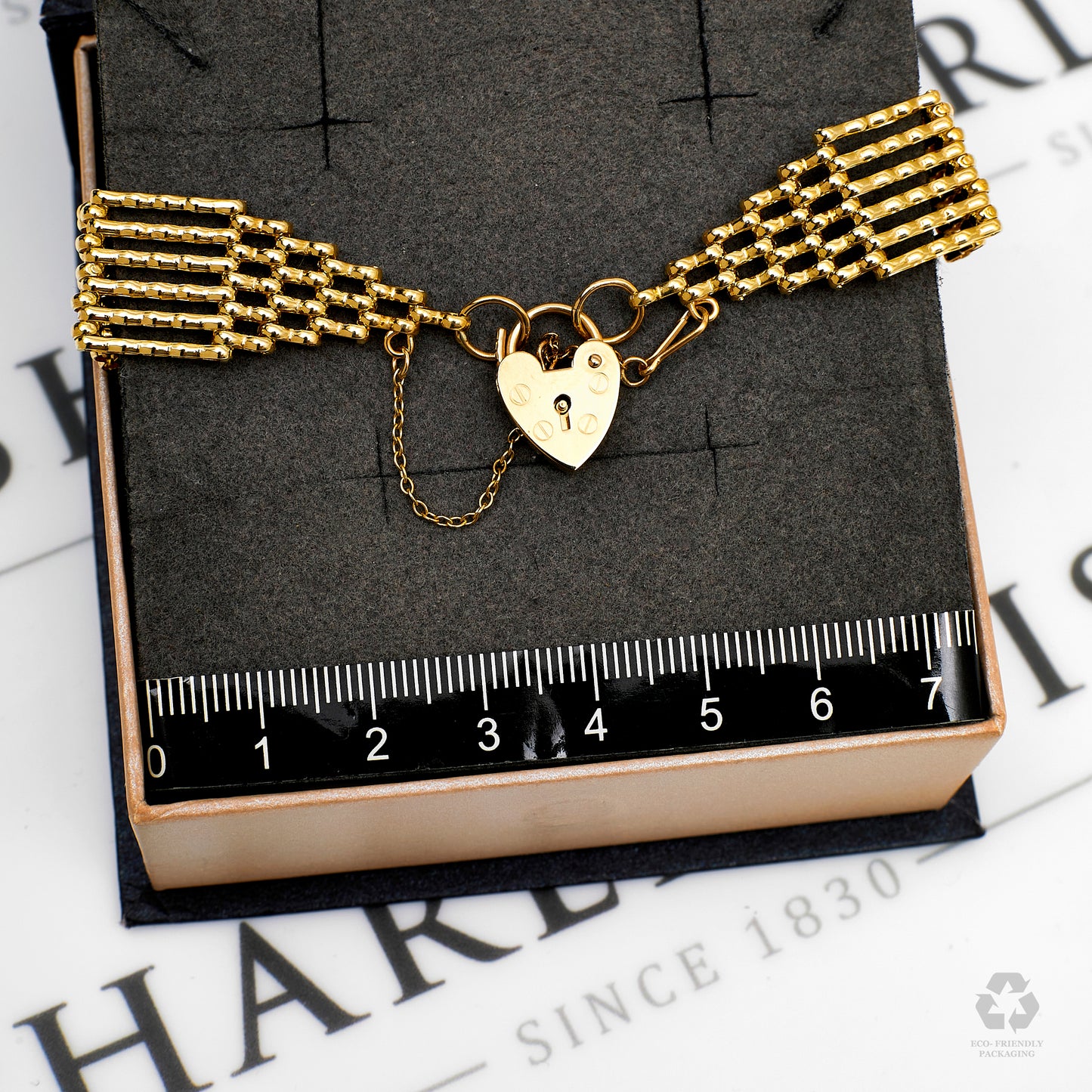 Pre-Owned 9ct Gold 6 Row Gate Bracelet & Heart Padlock