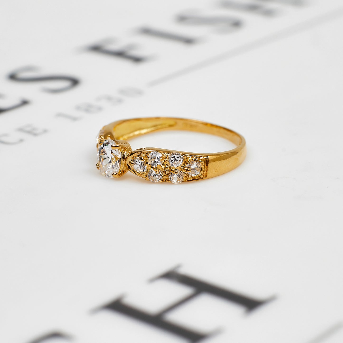 Pre-Owned 22ct Gold Cubic Zirconia Dress Ring - Size M