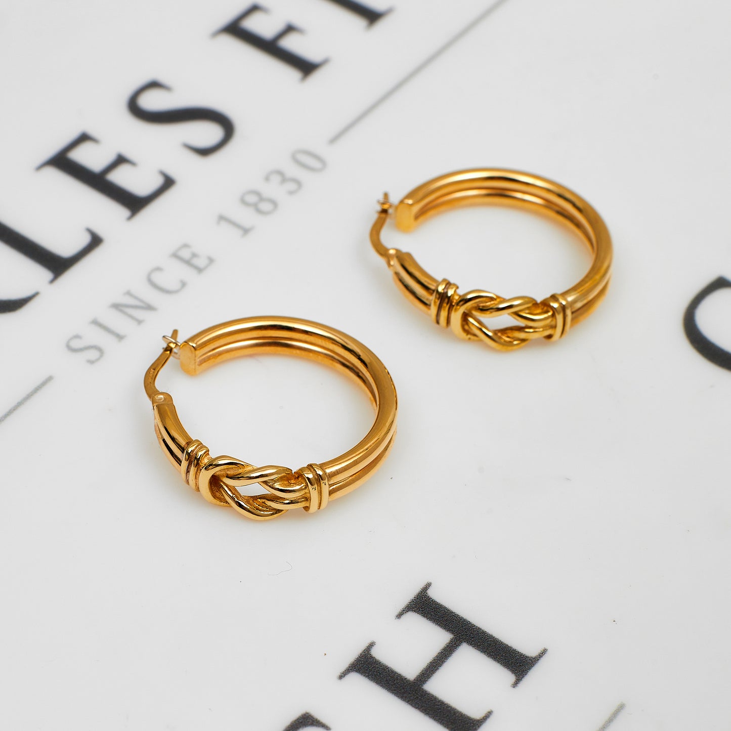 Pre-Owned 9ct Gold Knot Design Creole Hoop Earrings
