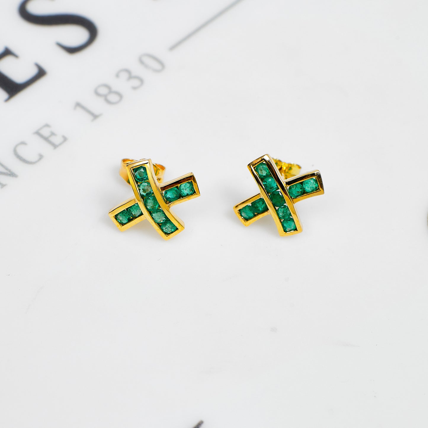 Pre-Owned 9ct Gold Emerald X Stud Earrings