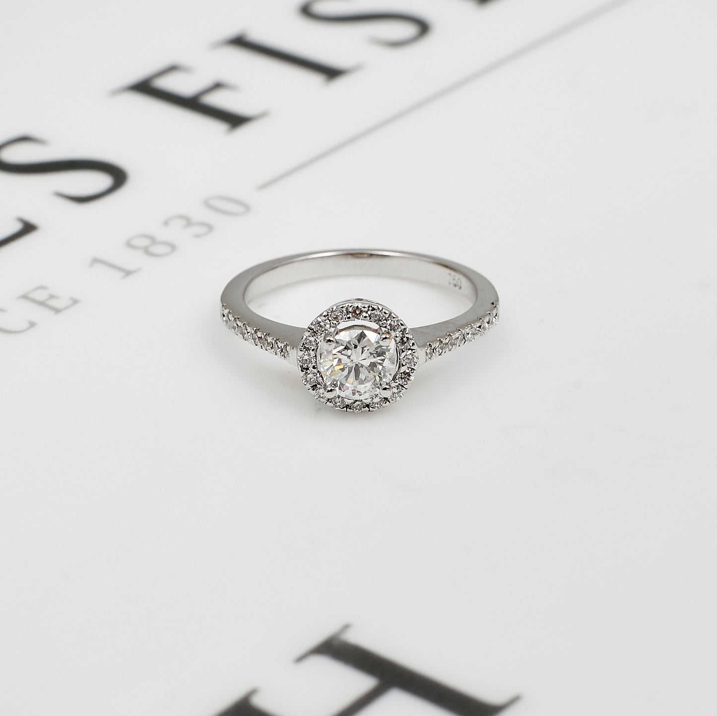 Pre-Owned 18ct White Gold Diamond Cluster Ring Size M.5