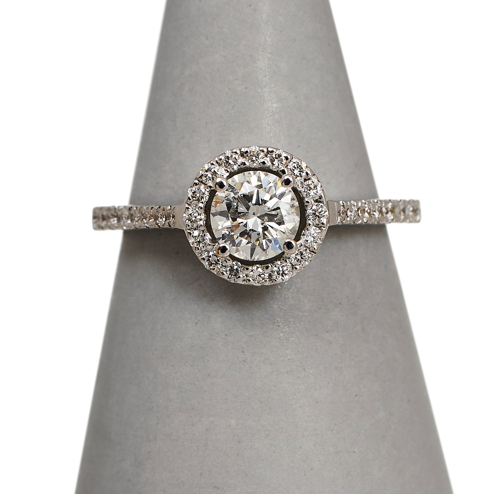 Pre-Owned 18ct White Gold Diamond Cluster Ring Size M.5