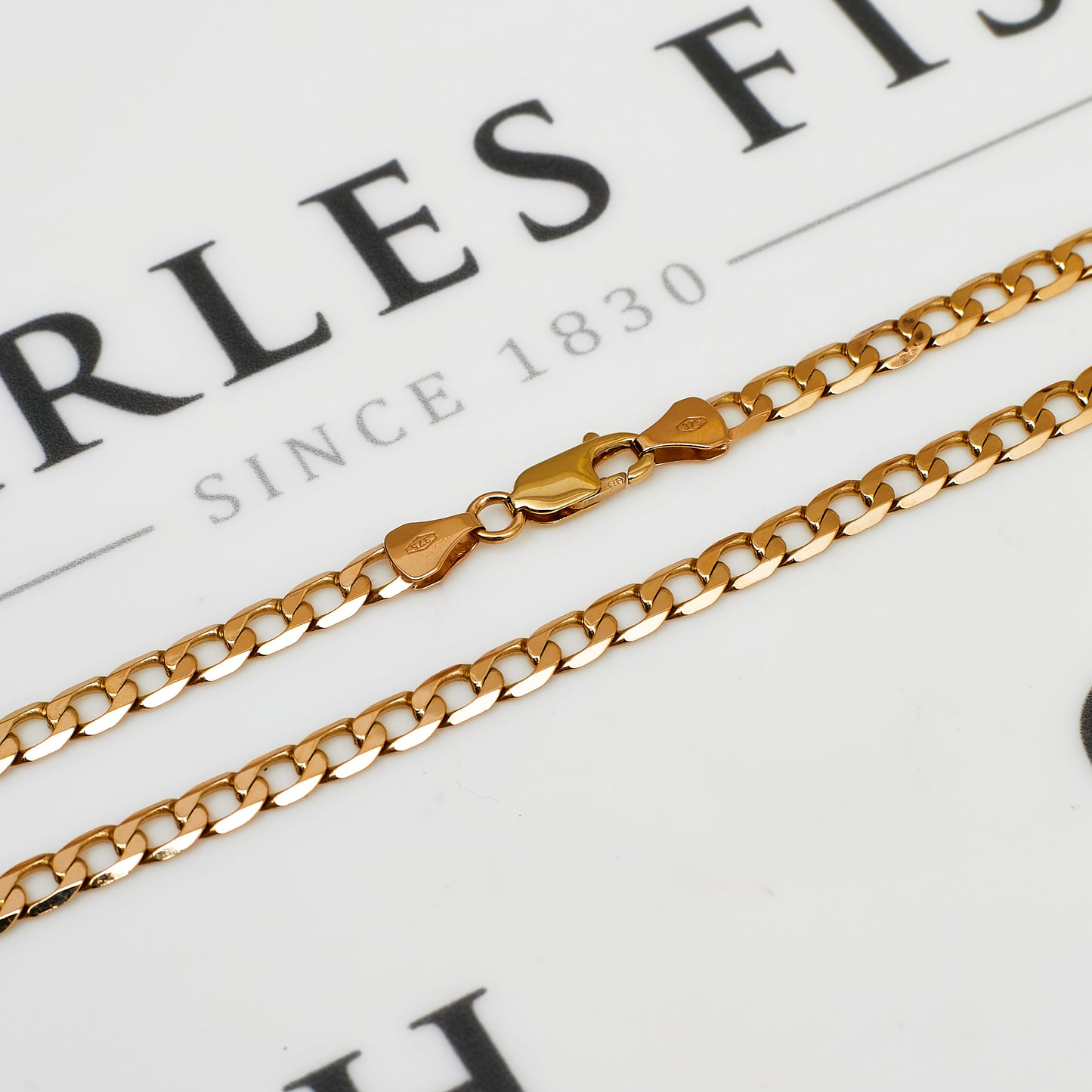 Pre-Owned 9ct Gold Curb Chain Necklace 22 Inch