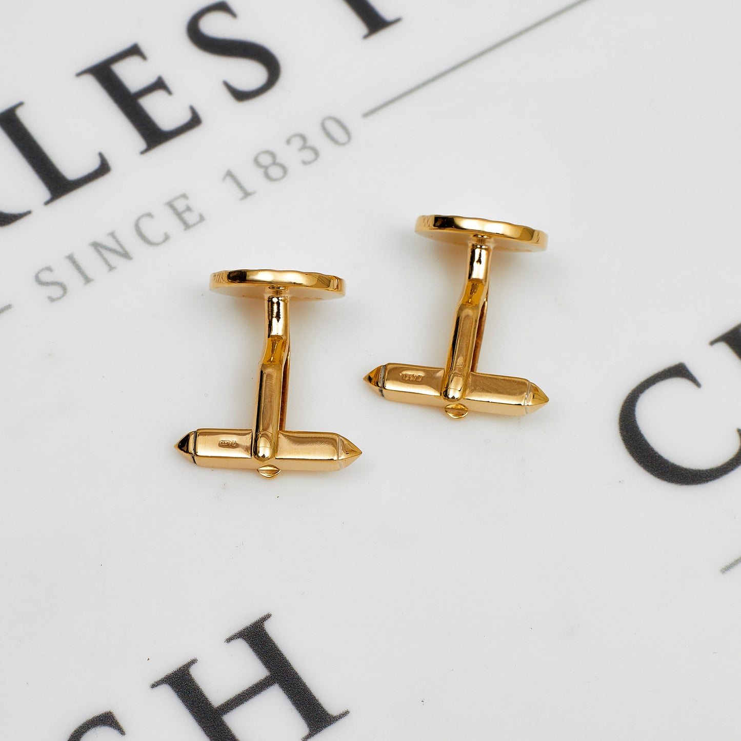 Pre-Owned 9ct Gold Round Swirl Design Cufflinks