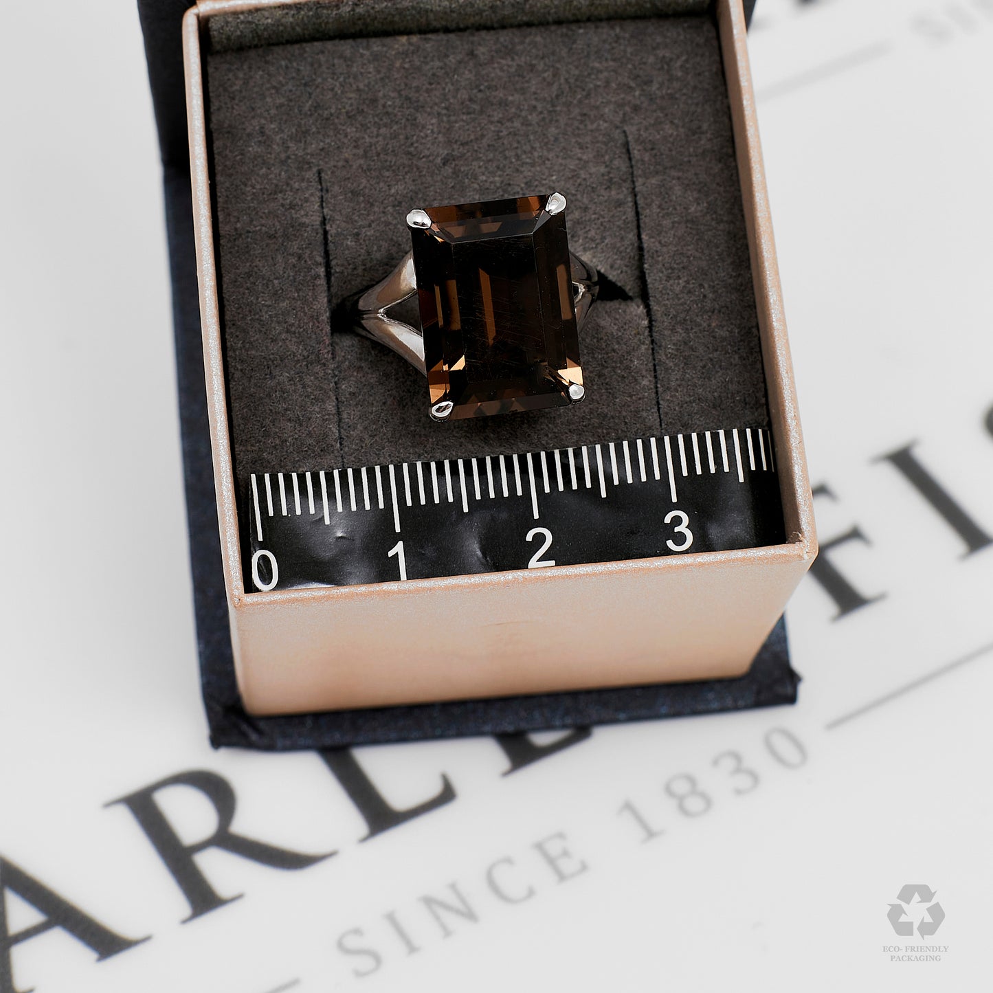 Pre-Owned 9ct White Gold Smokey Quartz Ring Size K