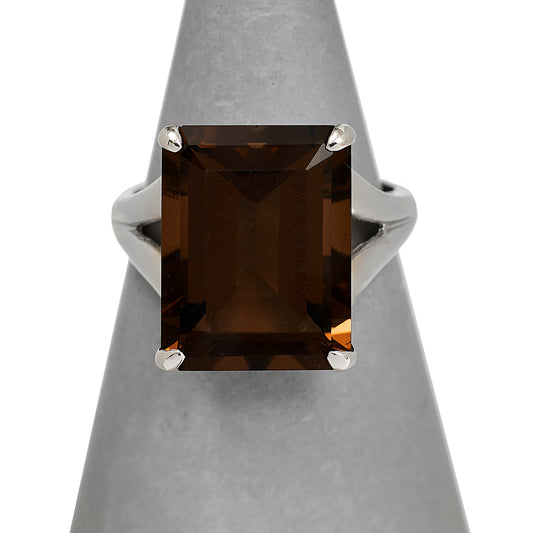 Pre-Owned 9ct White Gold Smokey Quartz Ring Size K