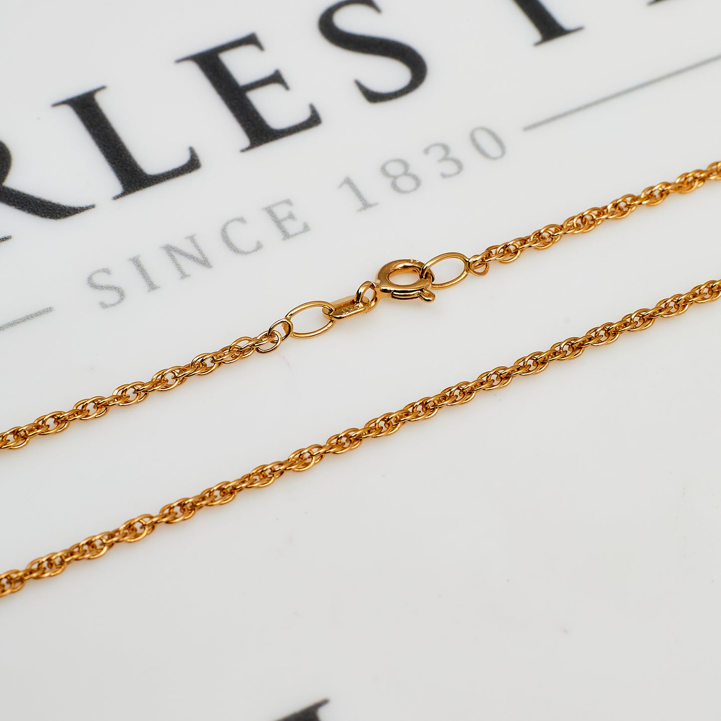 Pre-Owned 9ct Gold Prince Of Wales Necklace 24 Inch